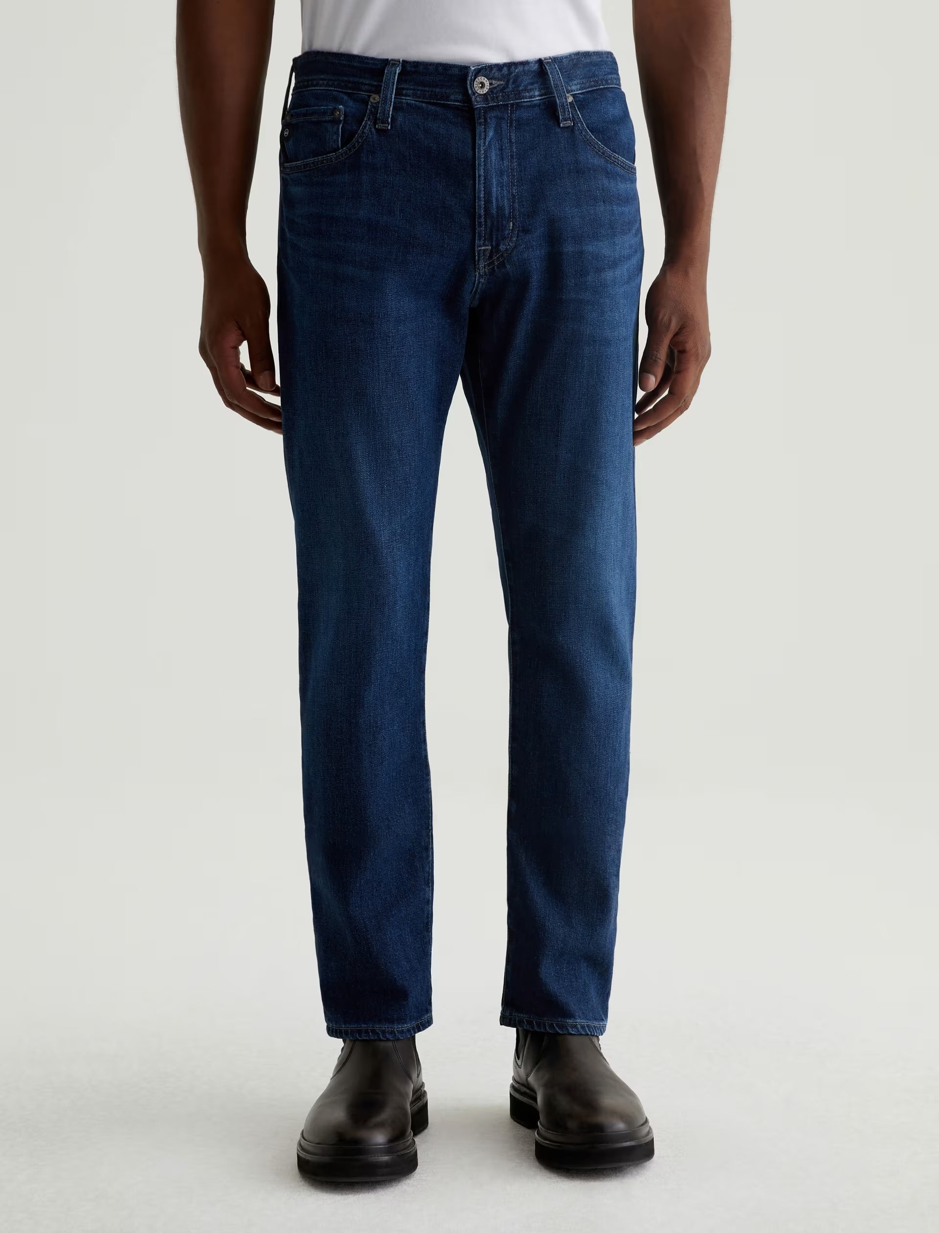 EVERETT SLIM STRAIGHT IN CRUSADE