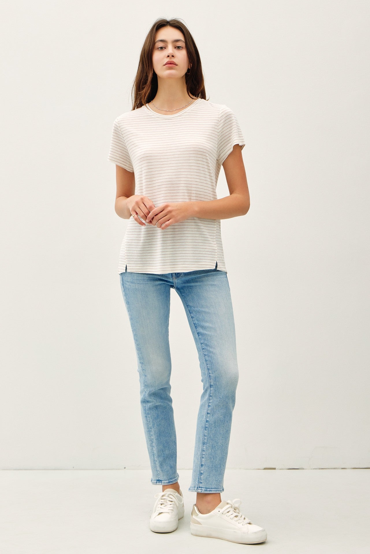 LINEN BLEND FINE STRIPE TEE