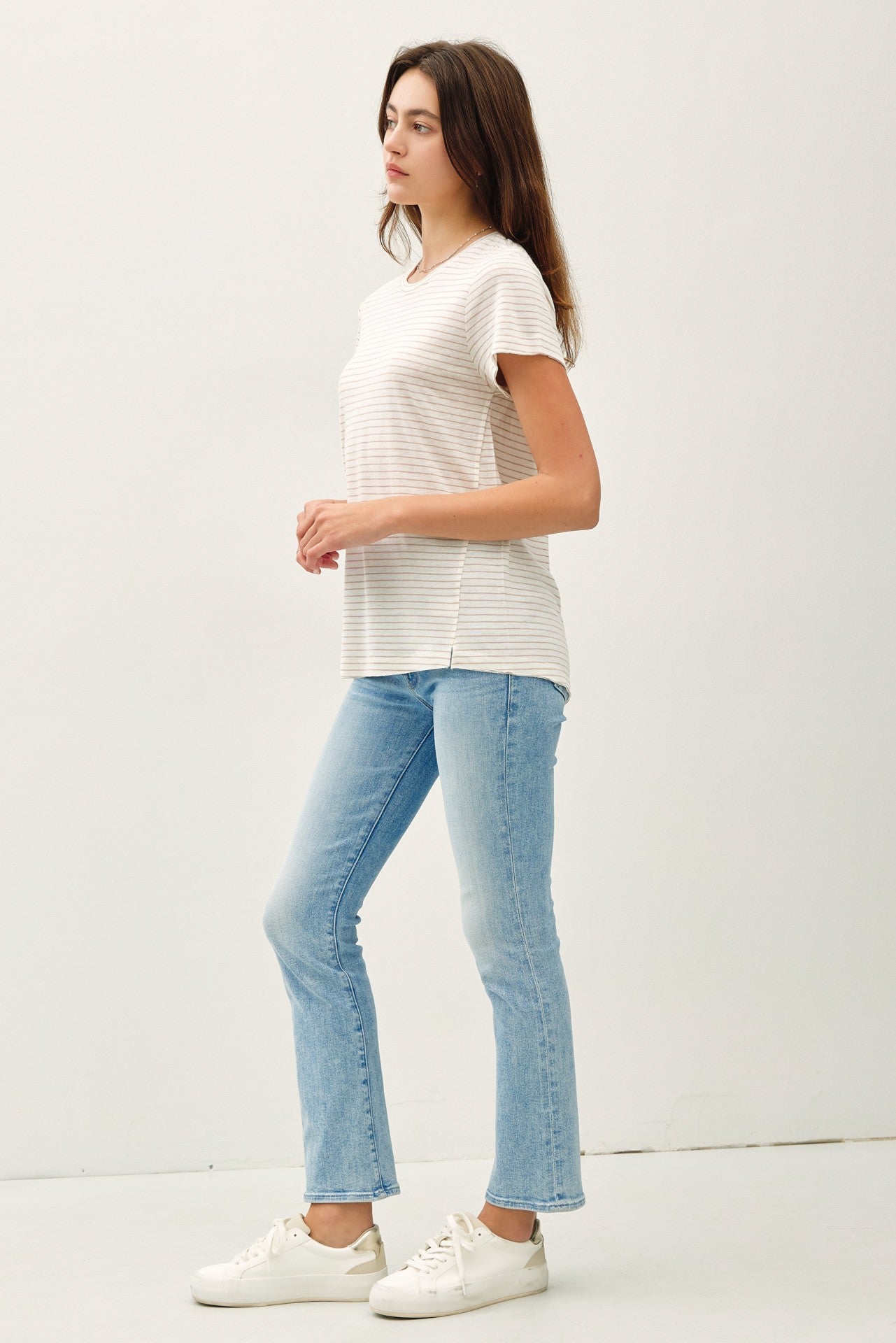 LINEN BLEND FINE STRIPE TEE