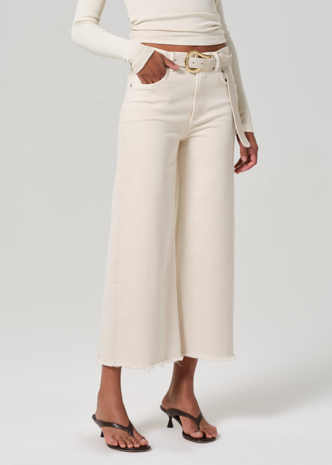 LYRA WIDE LEG CROP IN ALMONDETTE