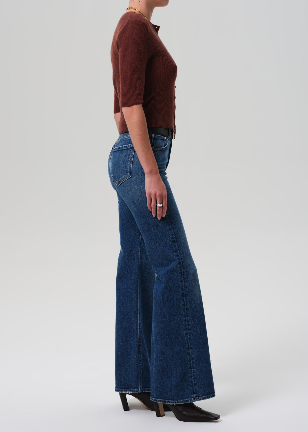KIMBERLY FLARE IN CRUISE