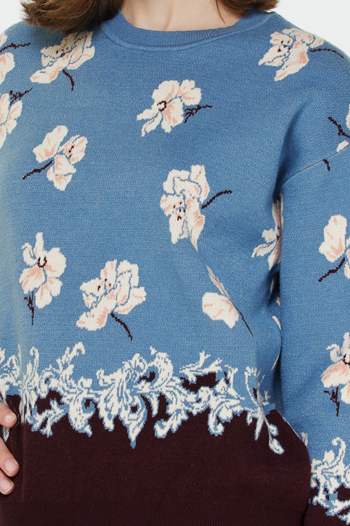 FALLING FLOWERS COLOUR BLOCK SWEATER