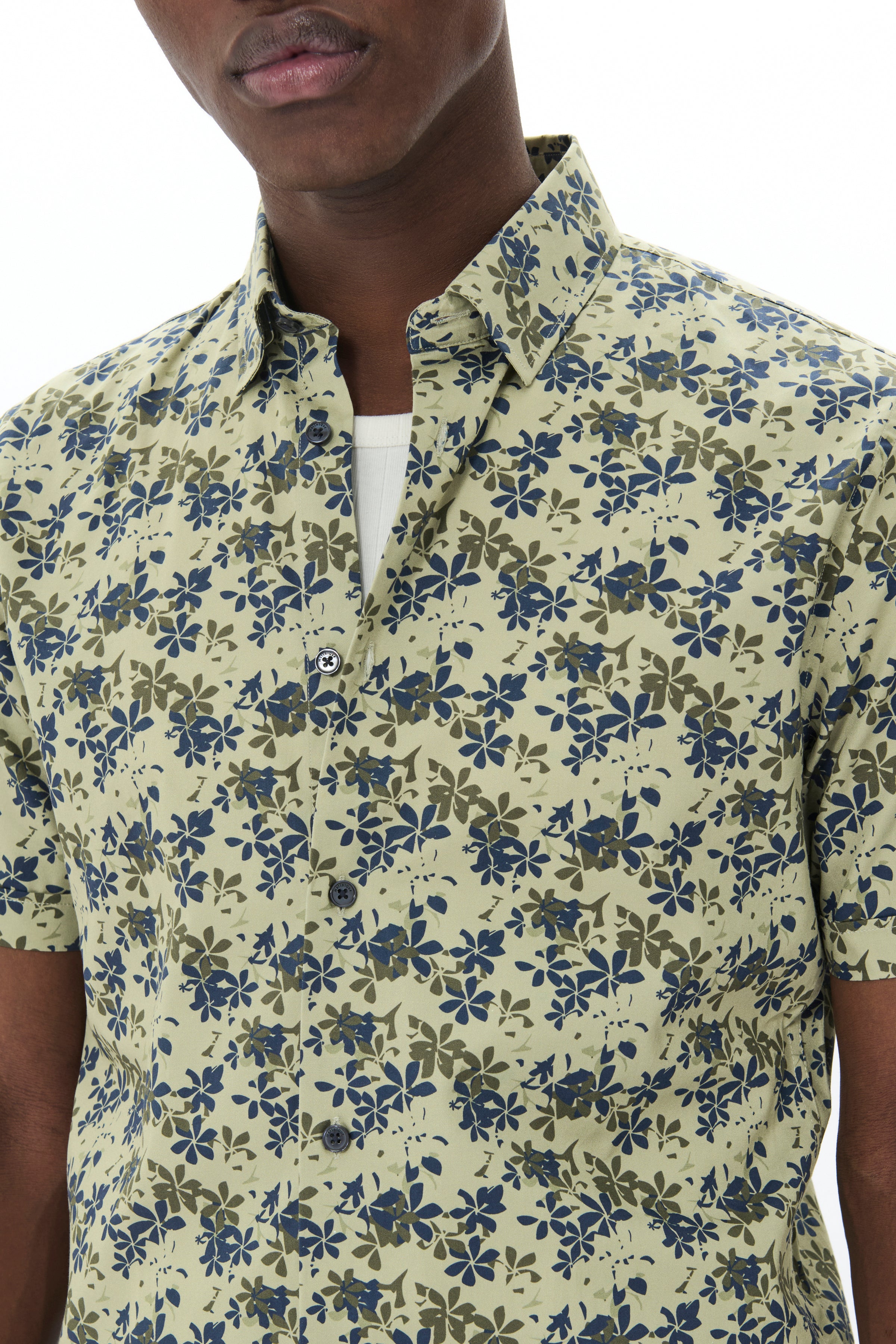 MATROSTOL SHORT SLEEVE BUTTON UP SHIRT
