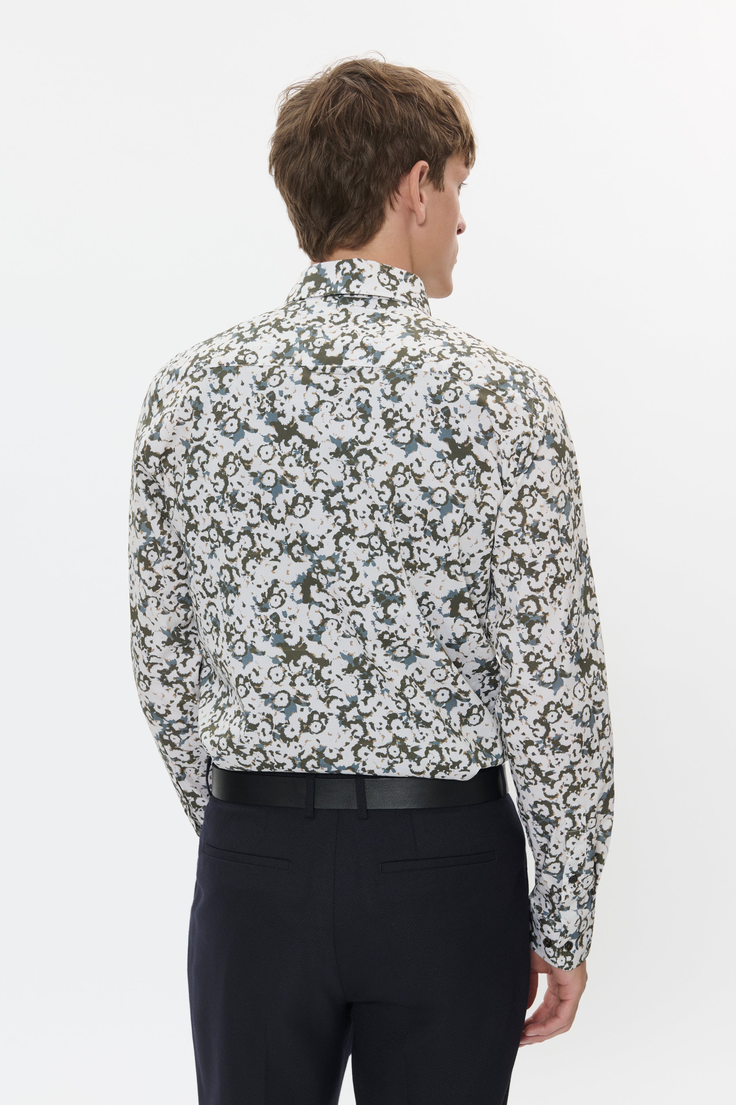 MATROSTOL BUTTON UP FLORAL LONG SLEEVE SHIRT