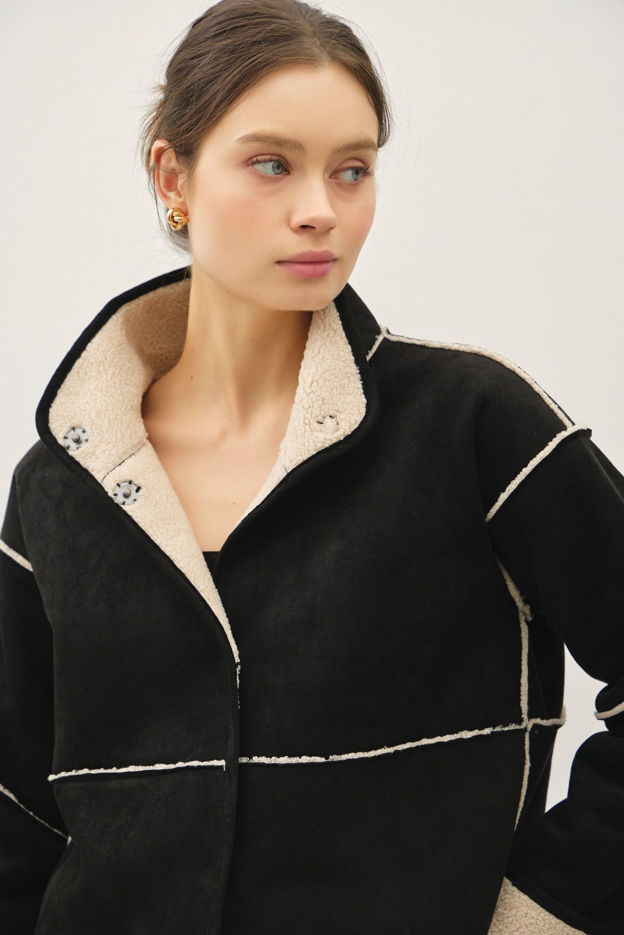 REVERSE SEAM SHERPA JACKET