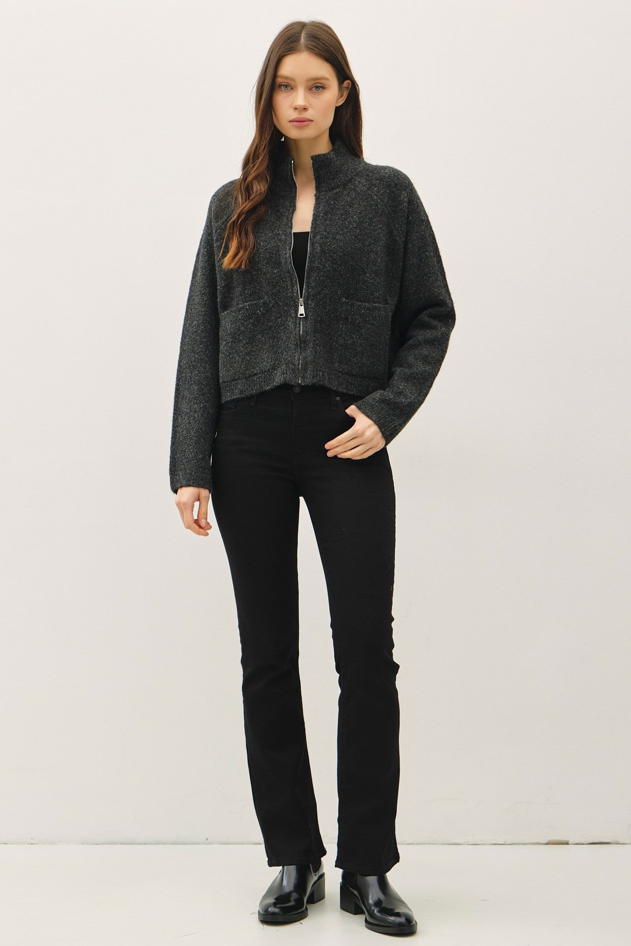 ZIP FRONT CROP CARDI