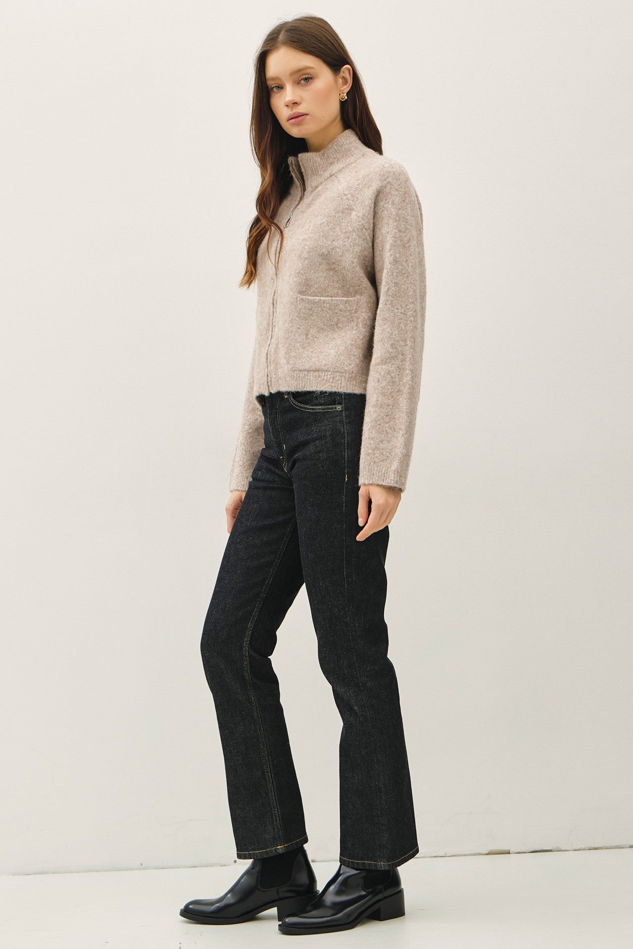 ZIP FRONT CROP CARDI