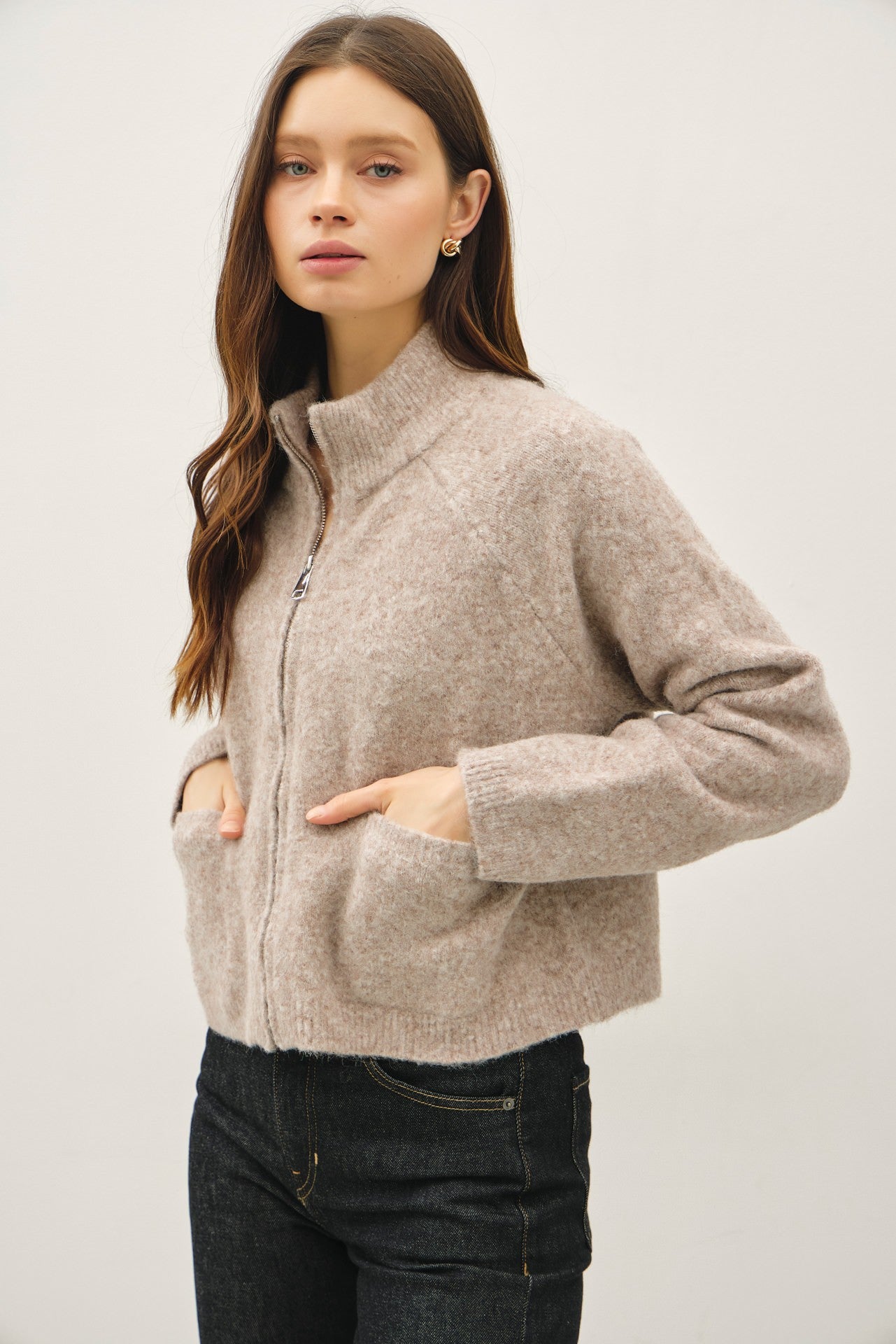 ZIP FRONT CROP CARDI