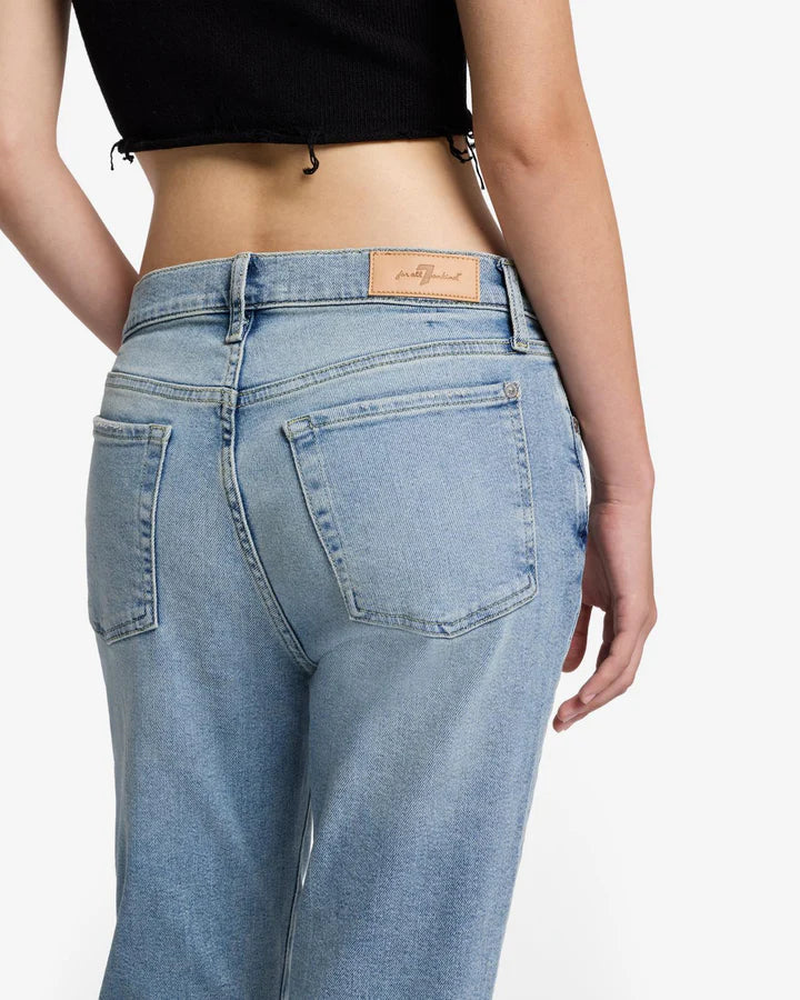 JOSEFINA BOYFRIEND FIT IN MUST