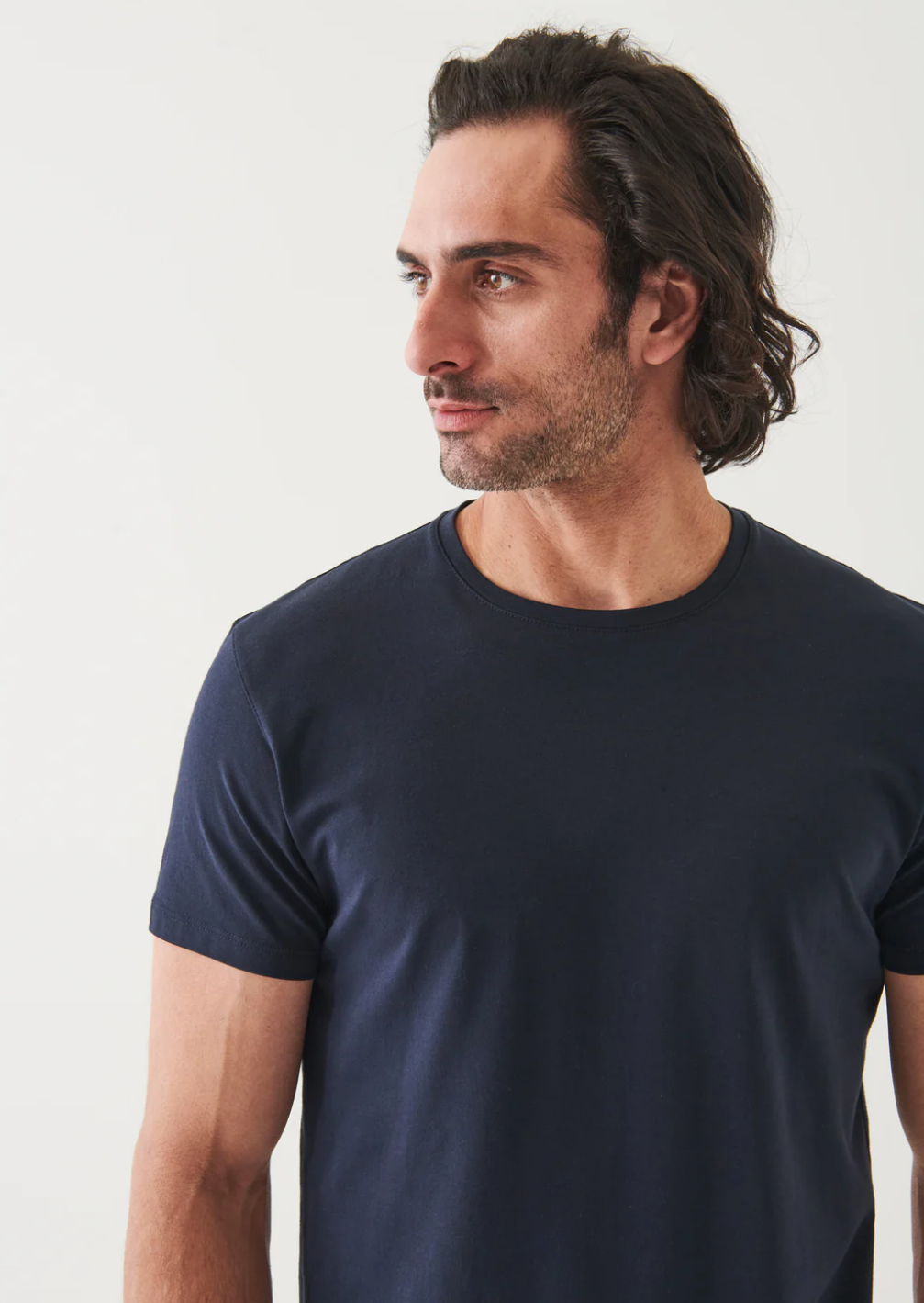 SHORT SLEEVE ICONIC CREW TEE