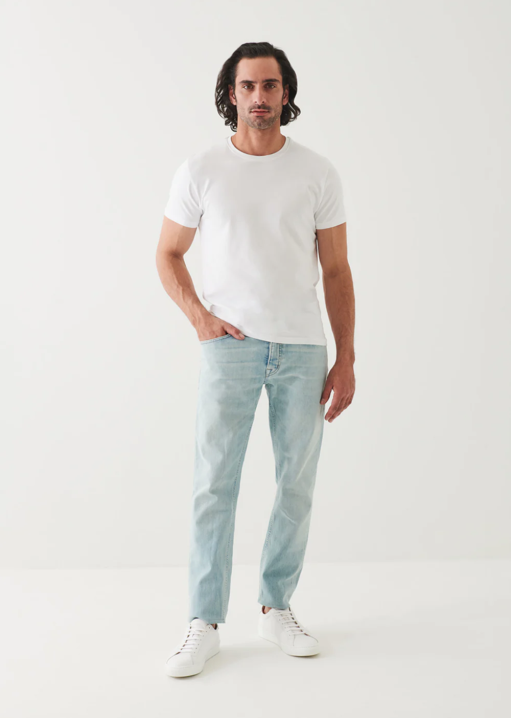 SHORT SLEEVE ICONIC CREW TEE