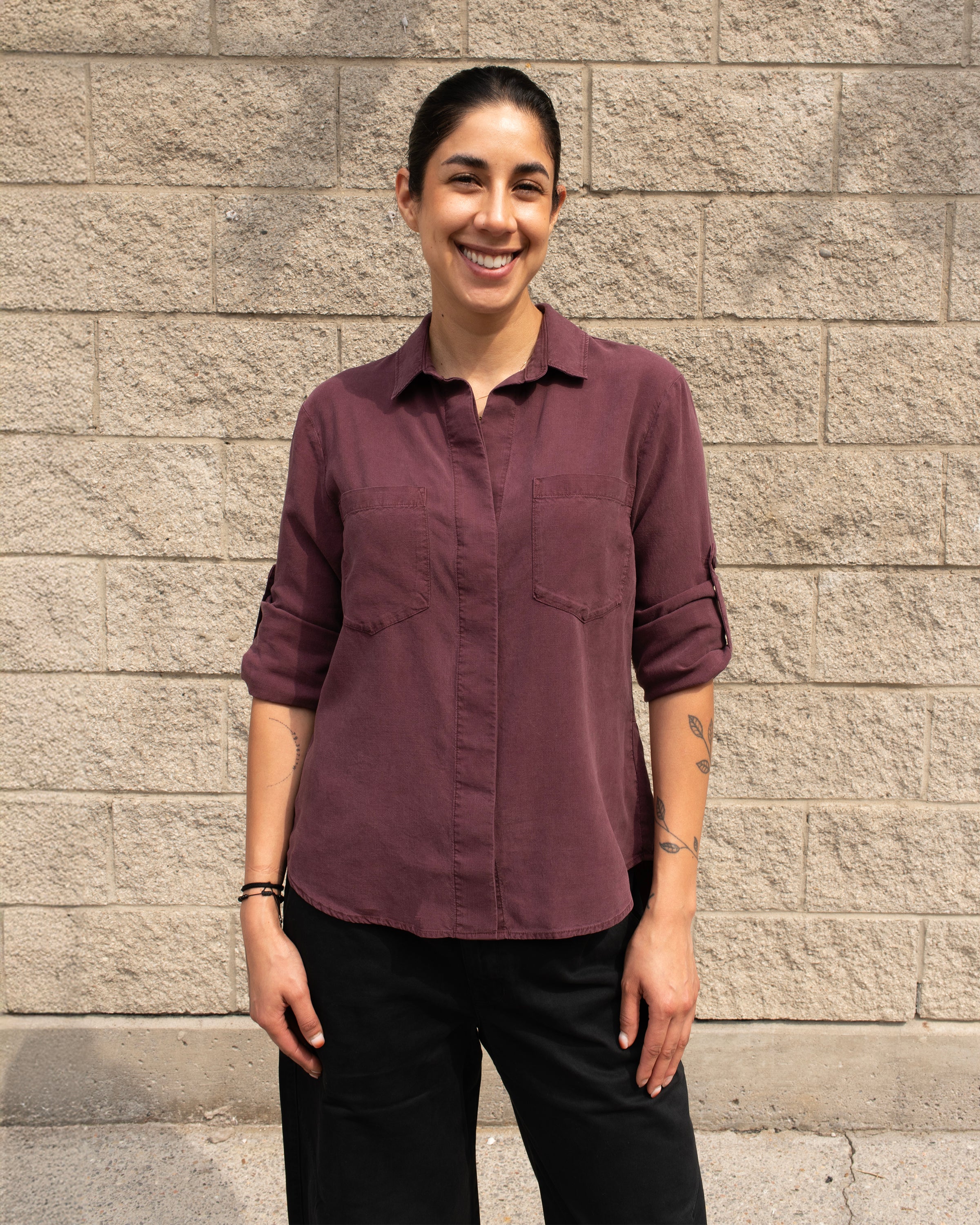 SPLIT BACK BUTTON DOWN SHIRT