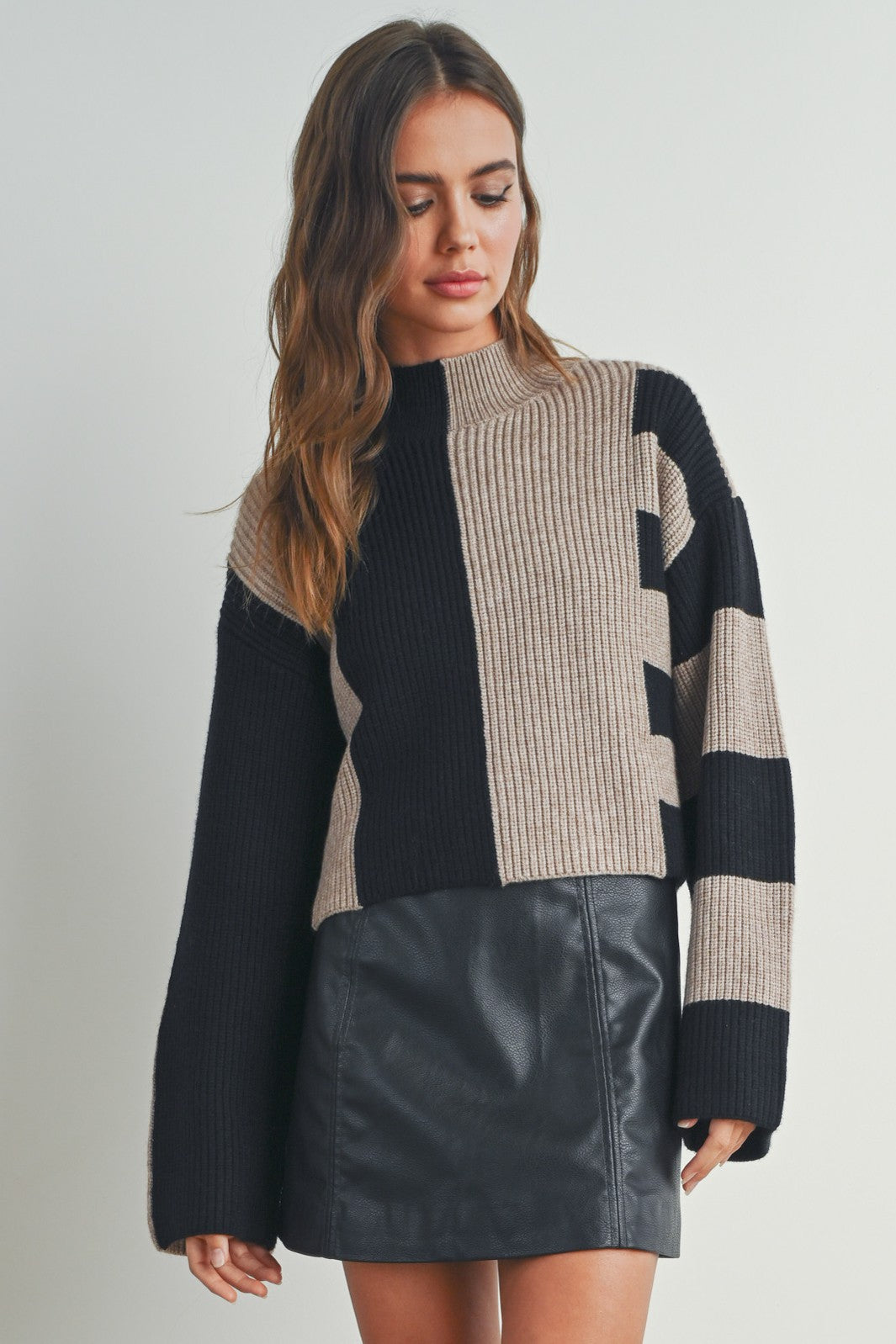 Mock neck cropped sweater top