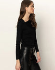 LONG SLEEVE SHOULDER TWIST TOP
