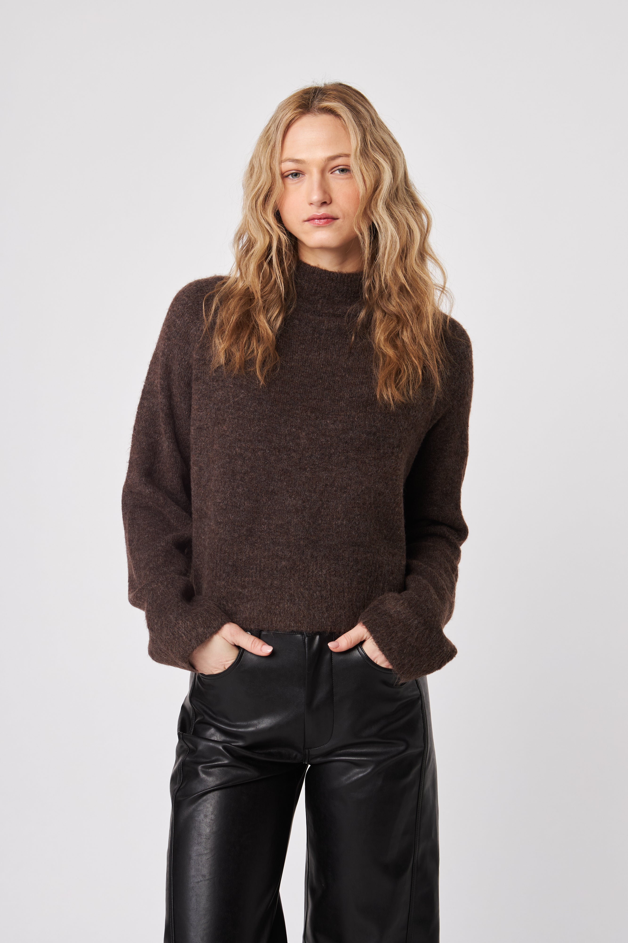 OLIVER MOCK NECK SWEATER
