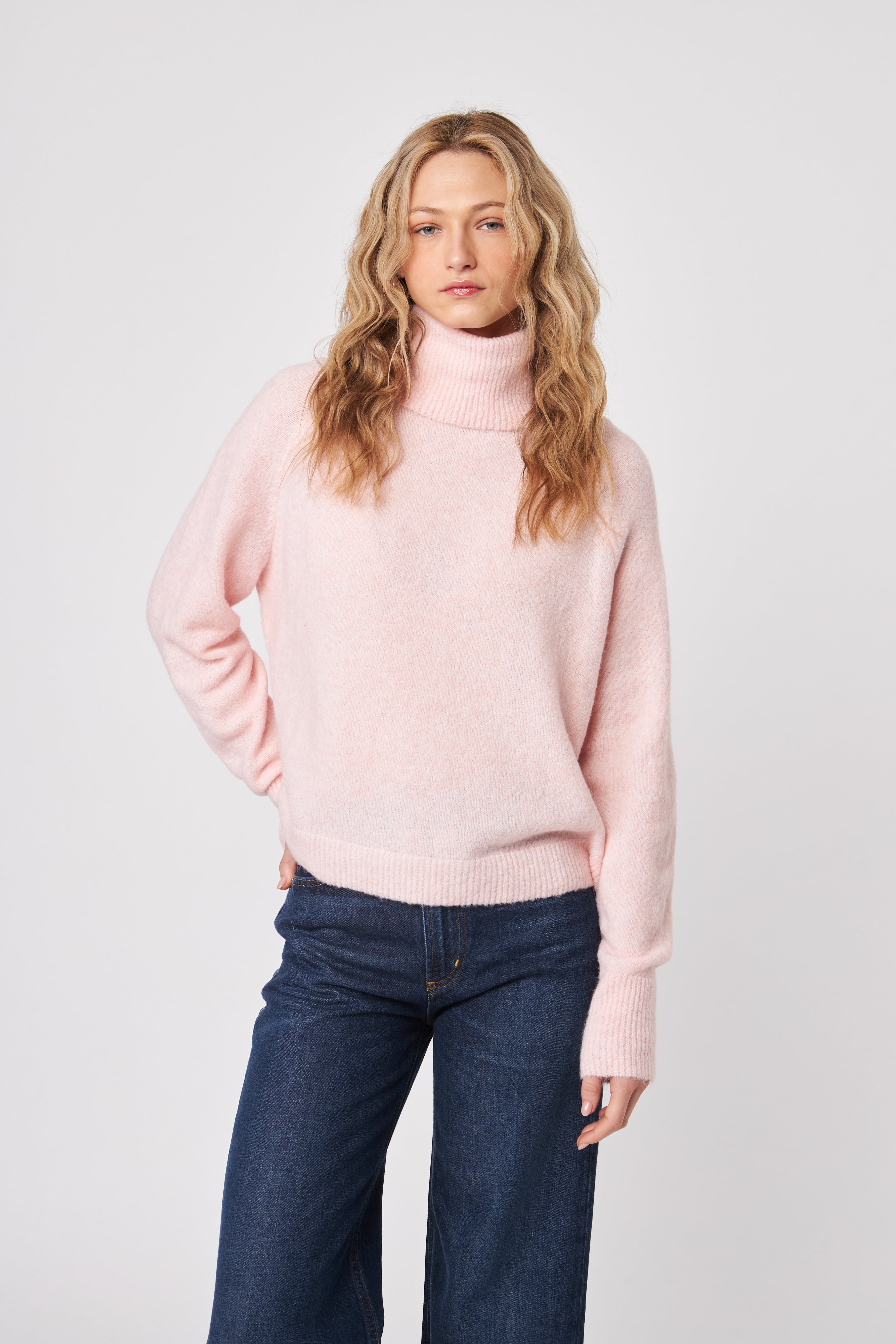 EMMETT SLOUCH NECK SWEATER