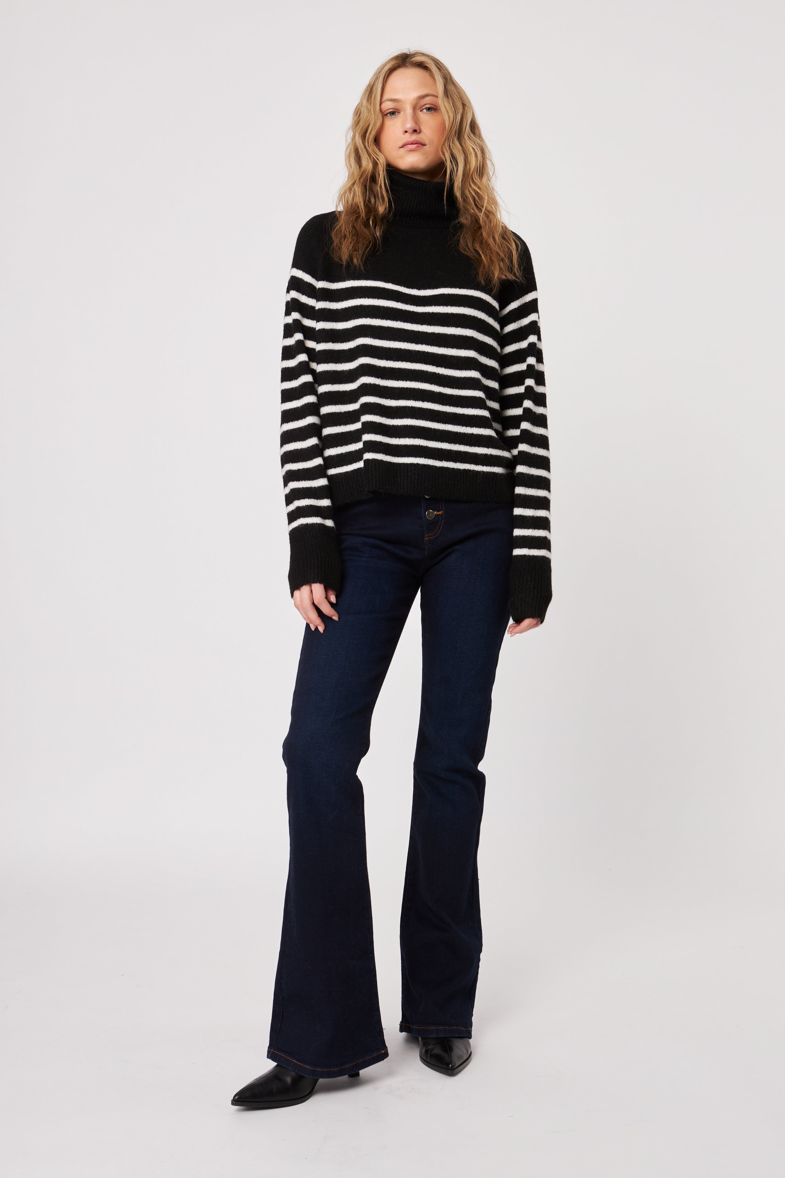 ELI MIME STRIPE TURTLE NECK SWEATER