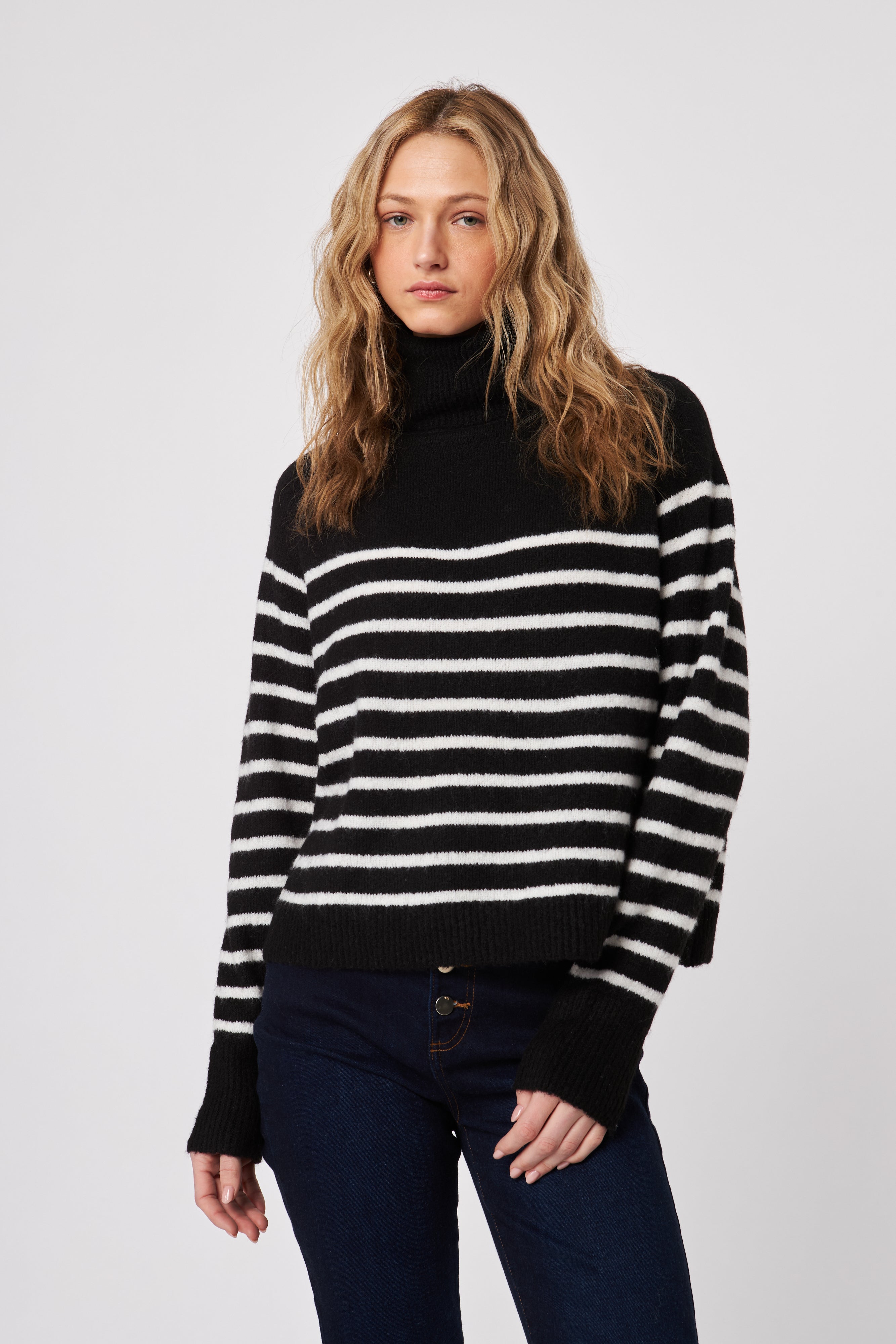 ELI MIME STRIPE TURTLE NECK SWEATER