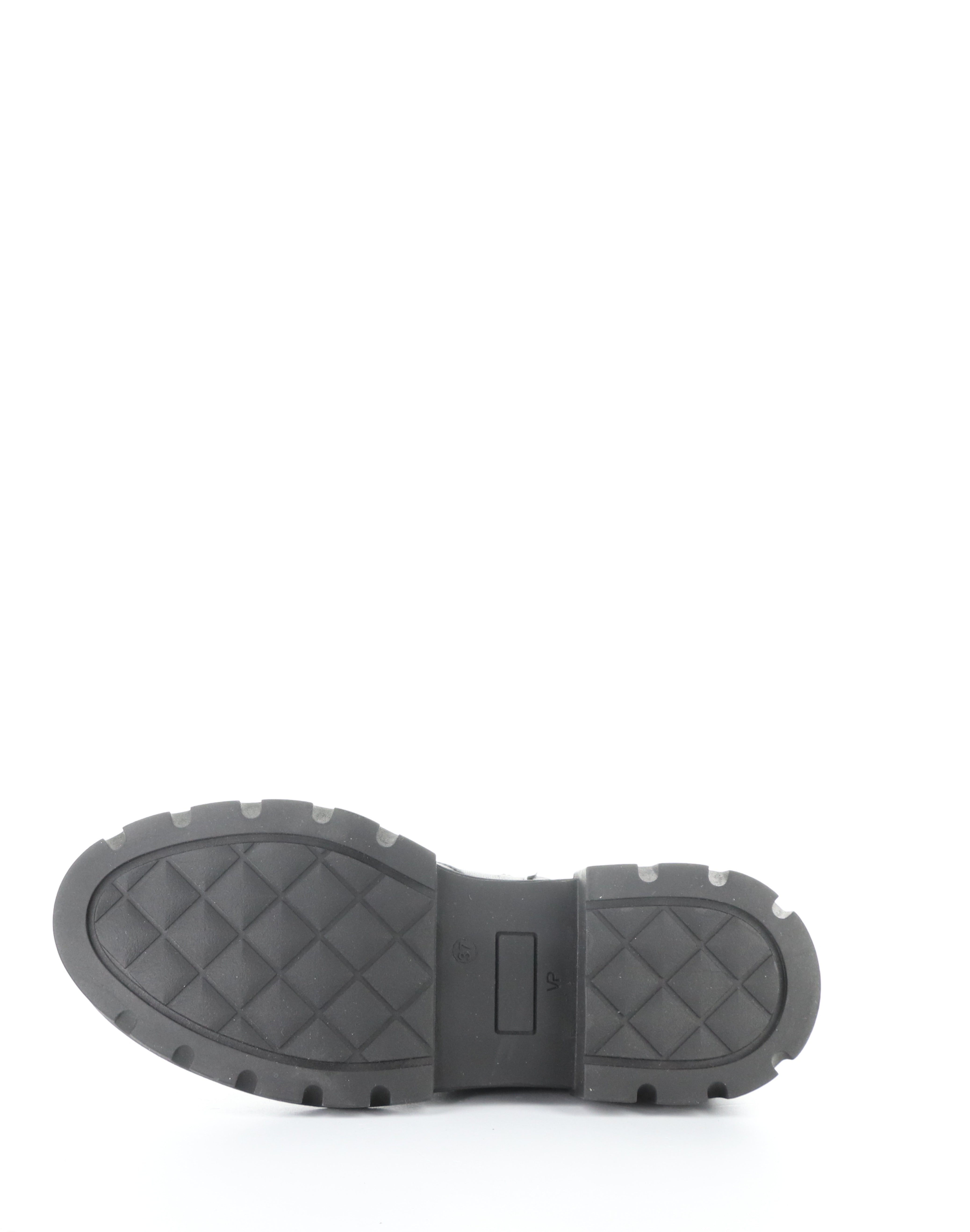 FIVE LUG SOLE SOCK TOP CHELSEA BOOT