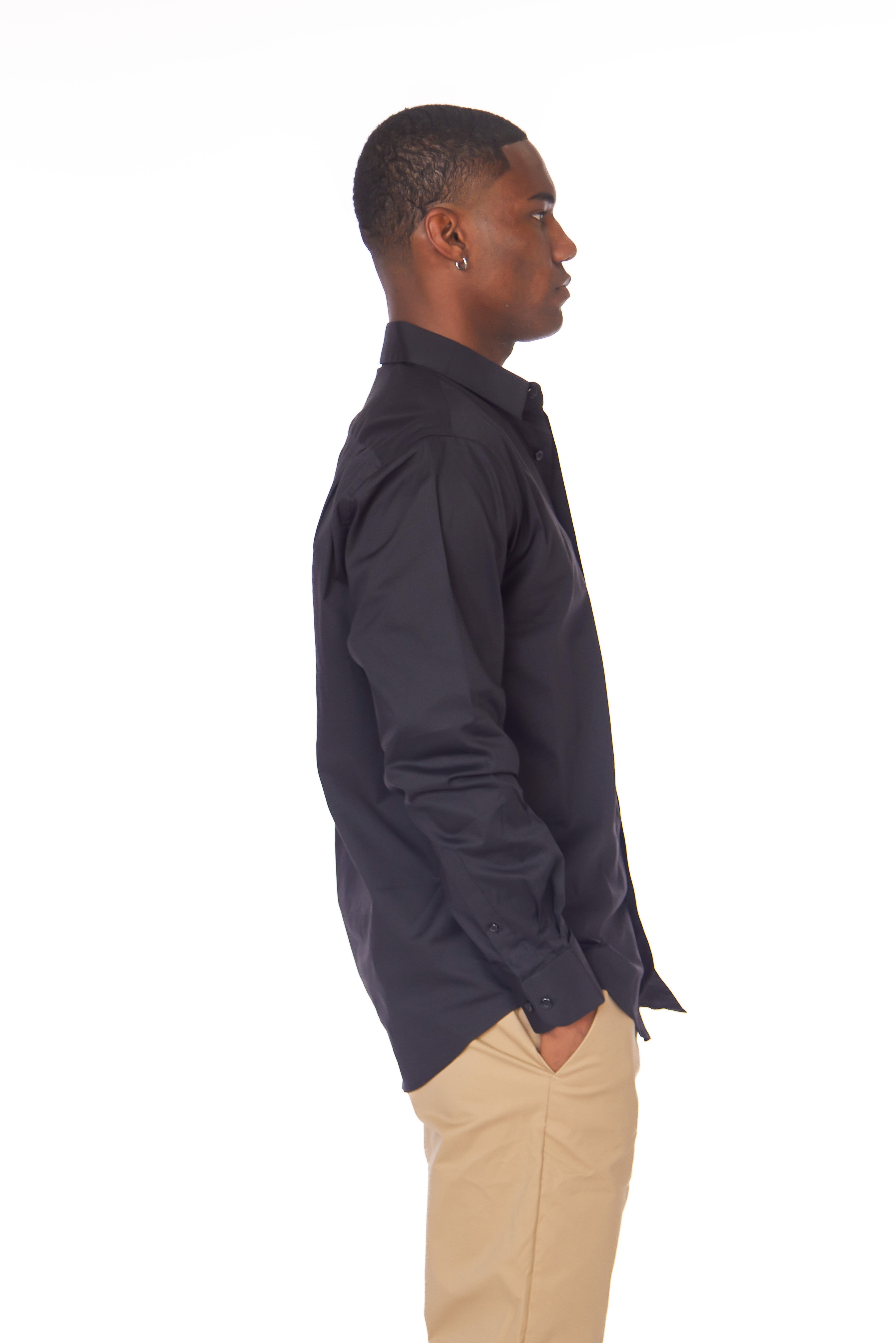 LONG SLEEVE BUTTON UP SHIRT