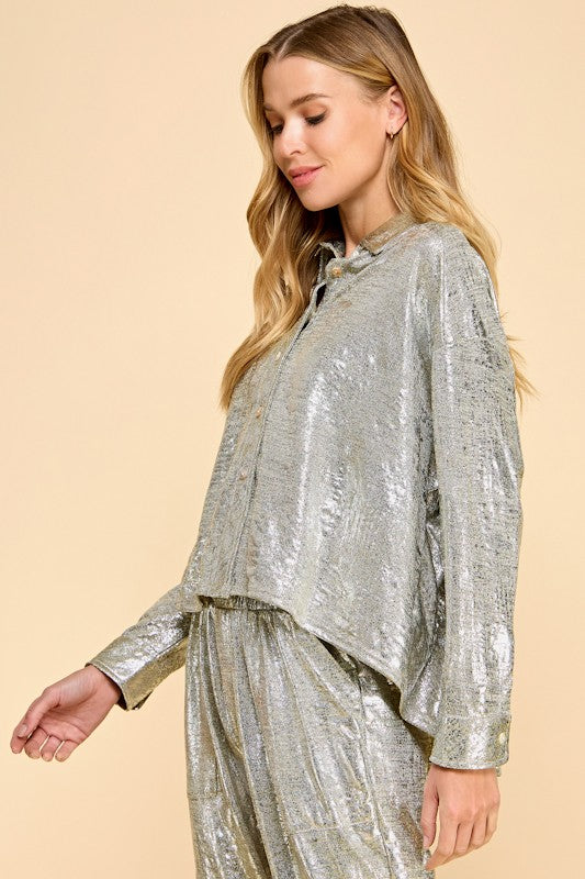 GLITTER TOUCH BUTTON DOWN SHIRT