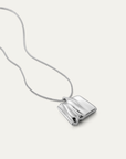 SMALL SUNDRA PENDANT NECKLACE