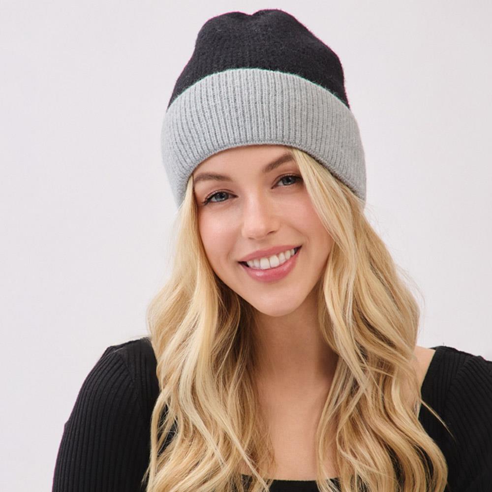 COLOUR BLOCK TOQUE