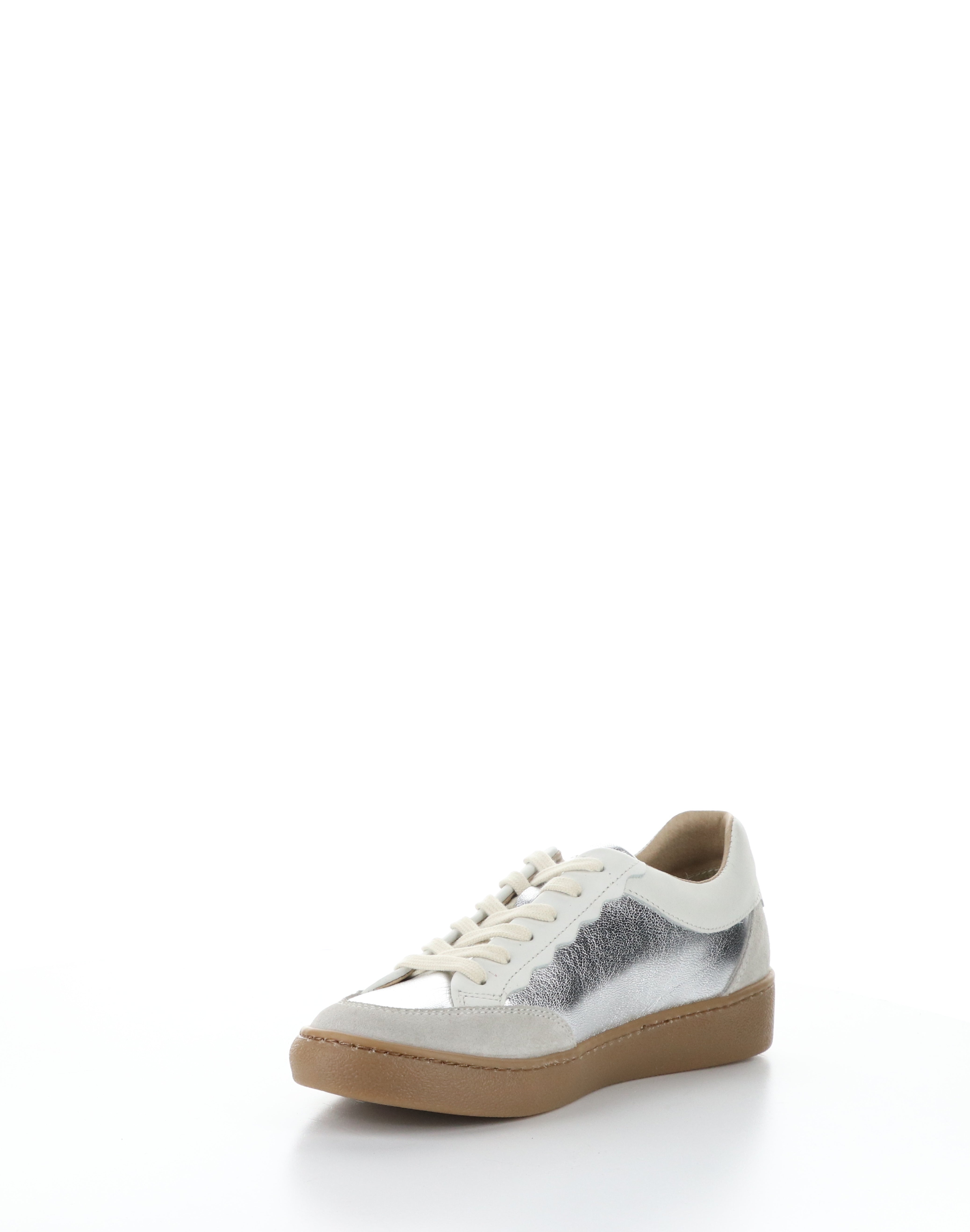 MYRA SCALLOP DETAIL LOW SNEAKER