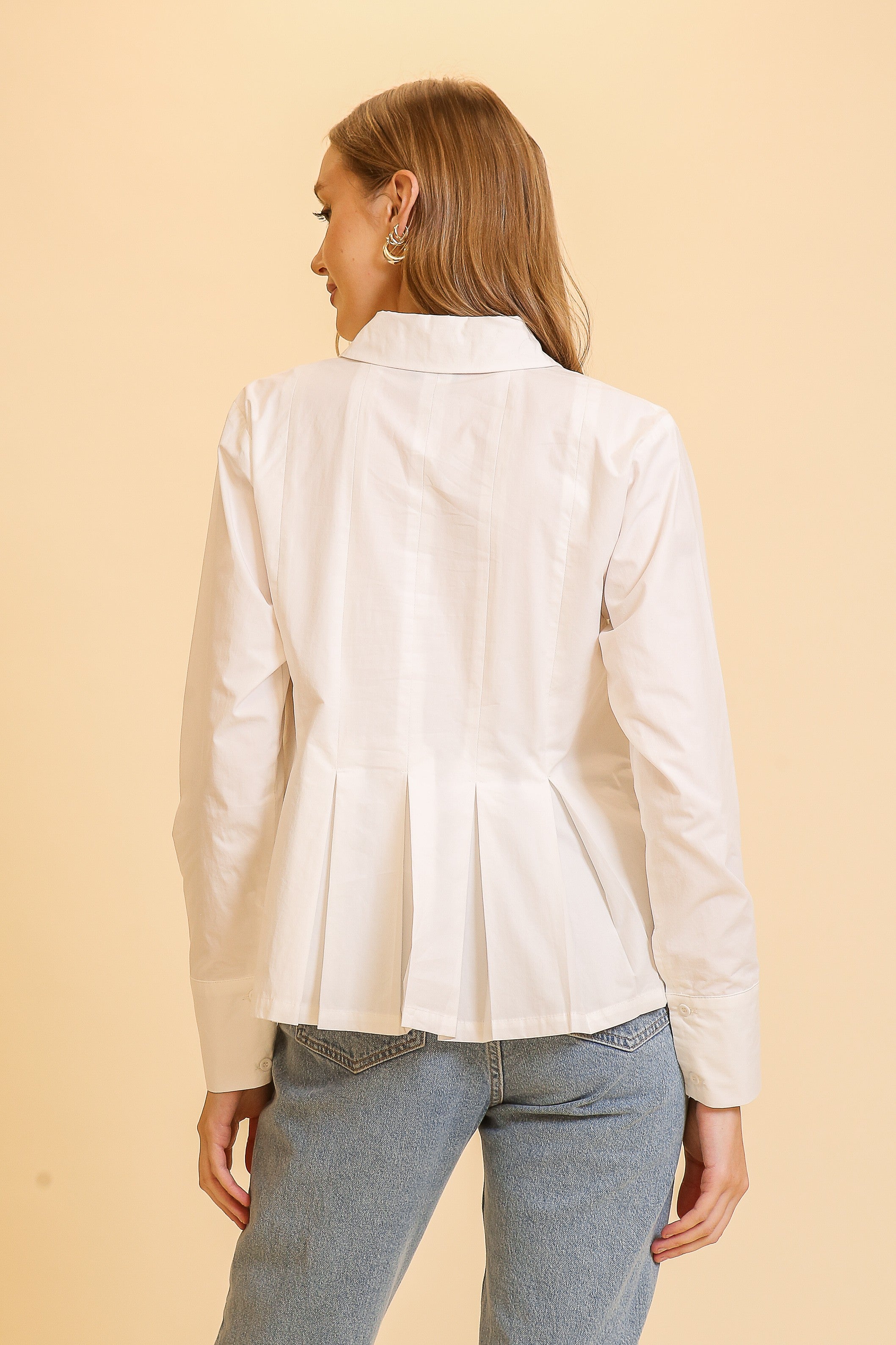 BOX PLEAT BLOUSE