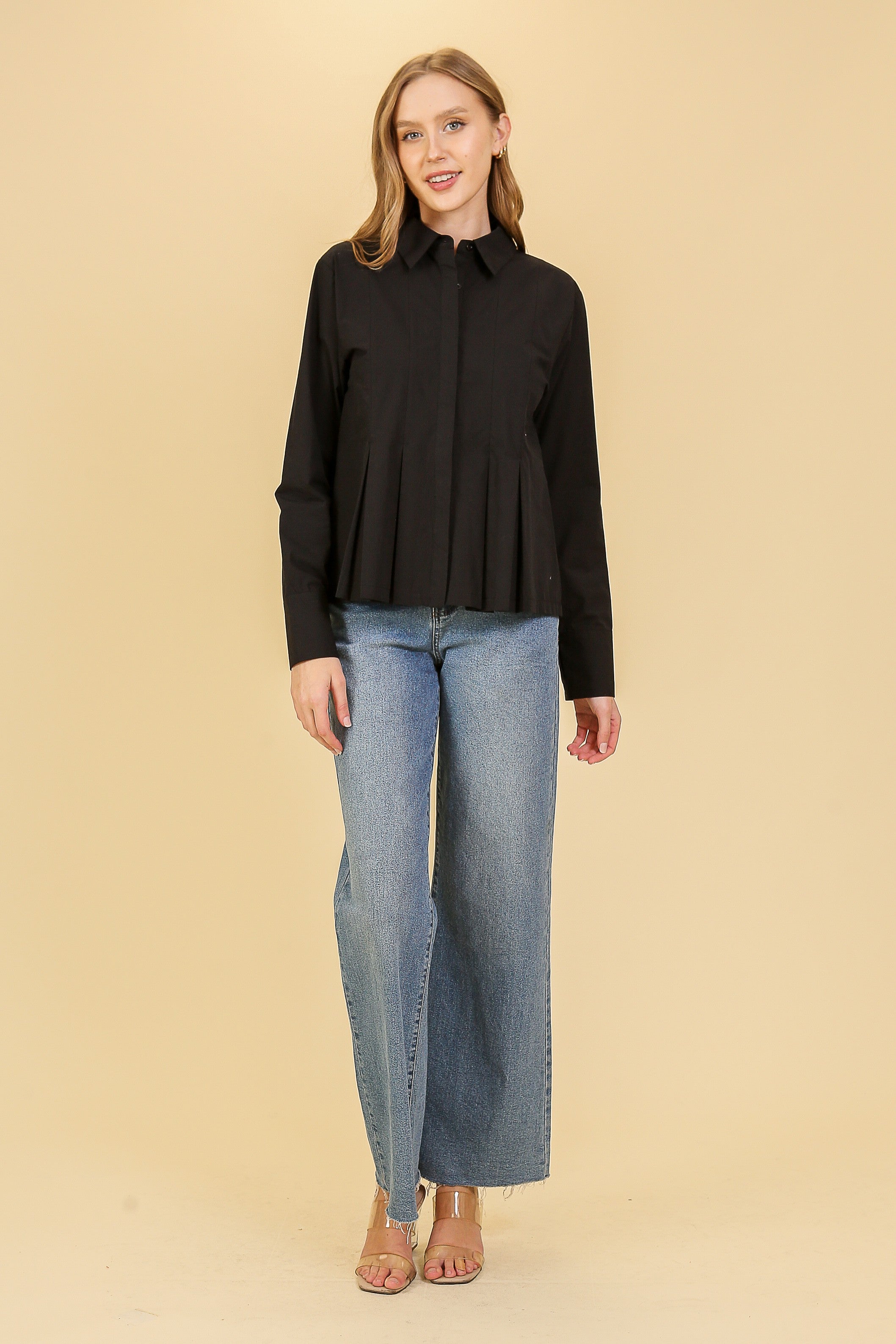 BOX PLEAT BLOUSE