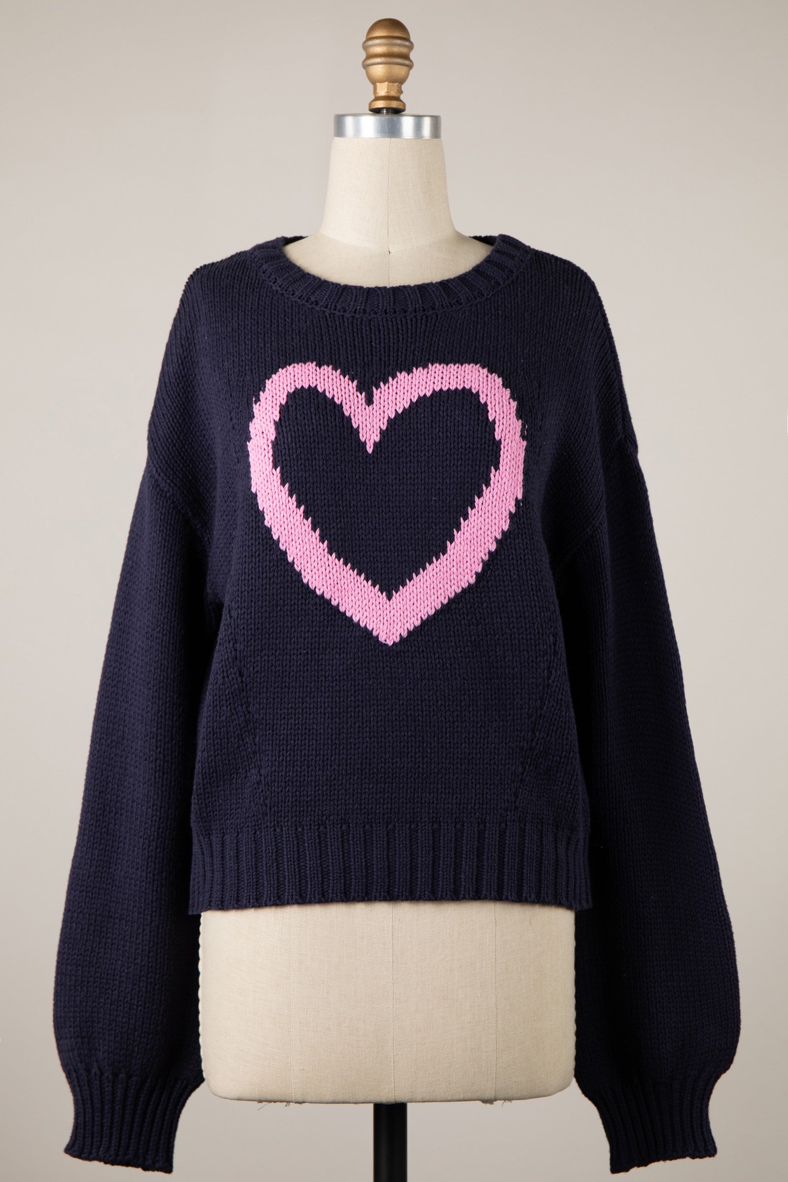 HEART OUTLINE SWEATER