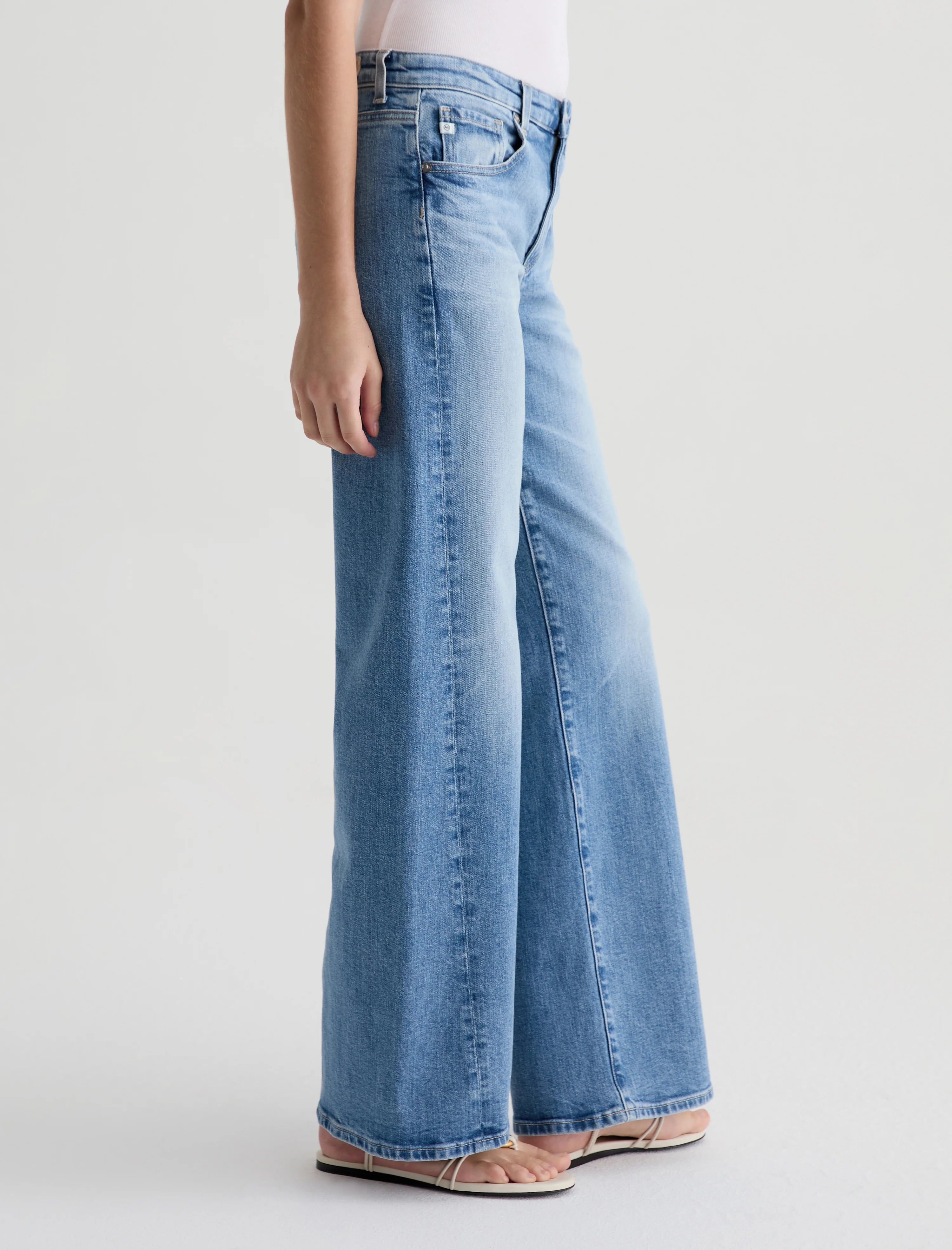 ADRIA LOW-RISE WIDE LEG IN HELIOS