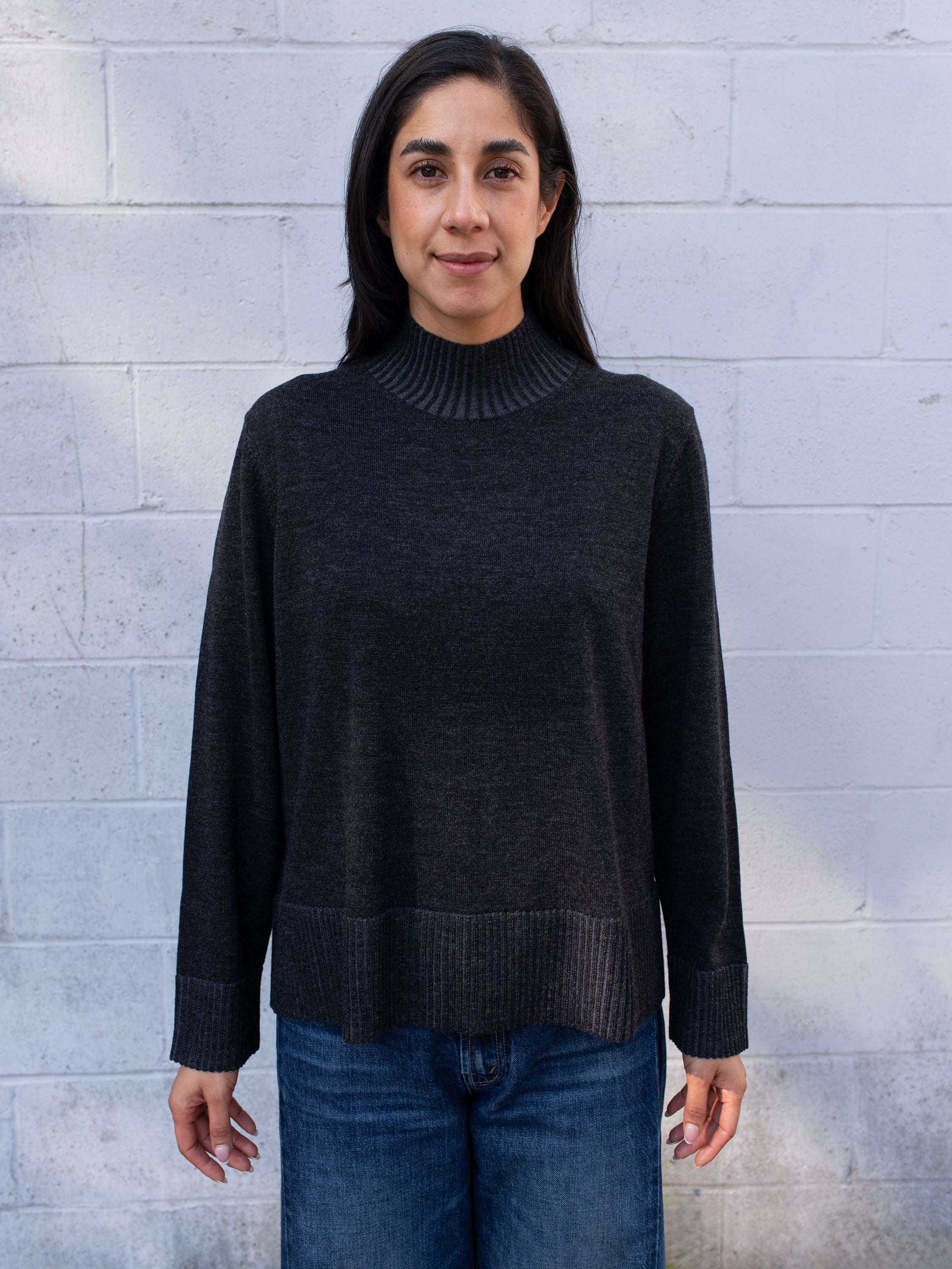 PLAITED XFINE MERINO RELAXED MOCK NECK SWEATER