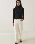 LONG SLEEVE PIMA FITTED TURTLENECK