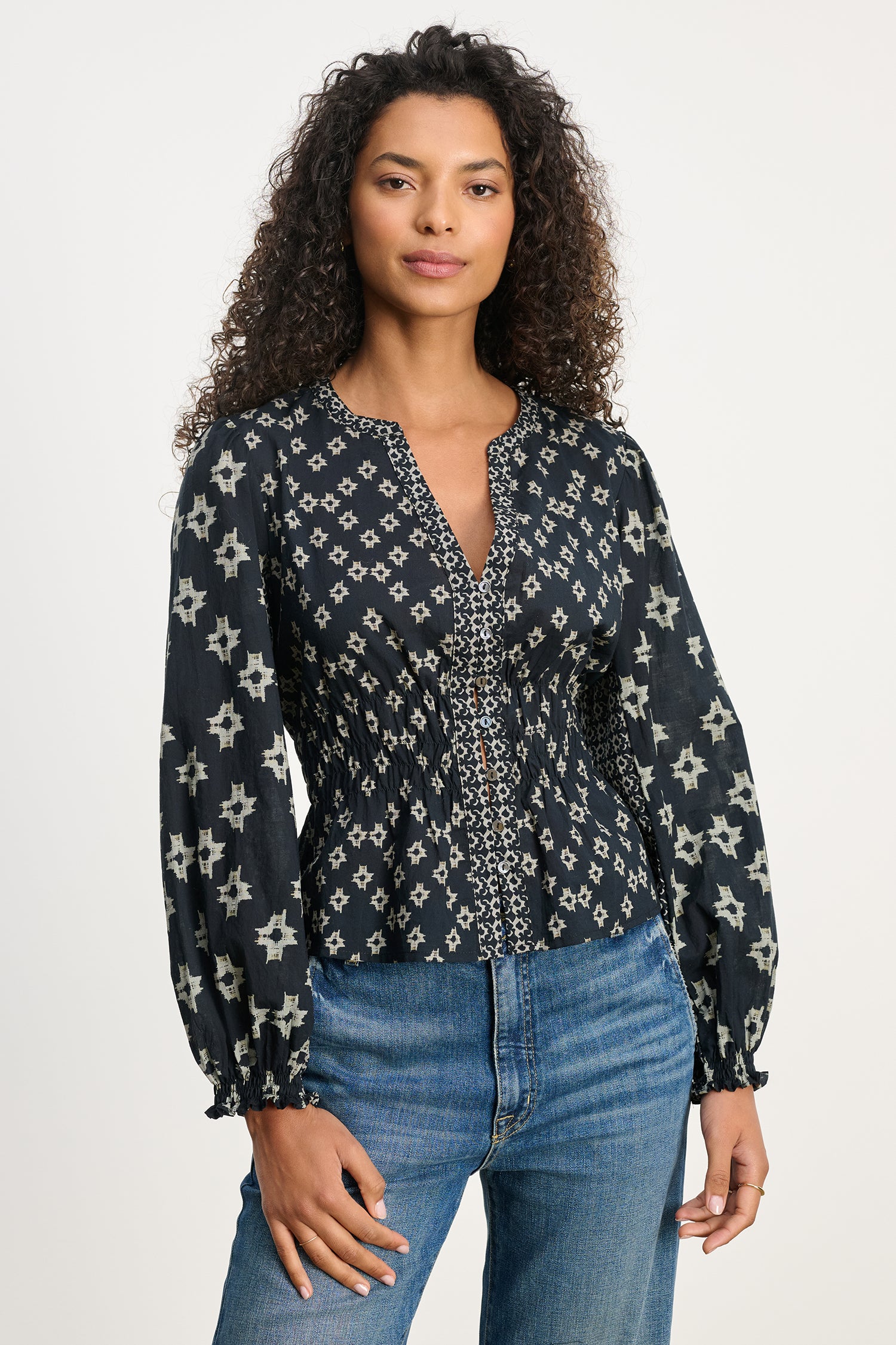 CHARLOTTE ASPEN PRINT SMOCKED WAIST BLOUSE