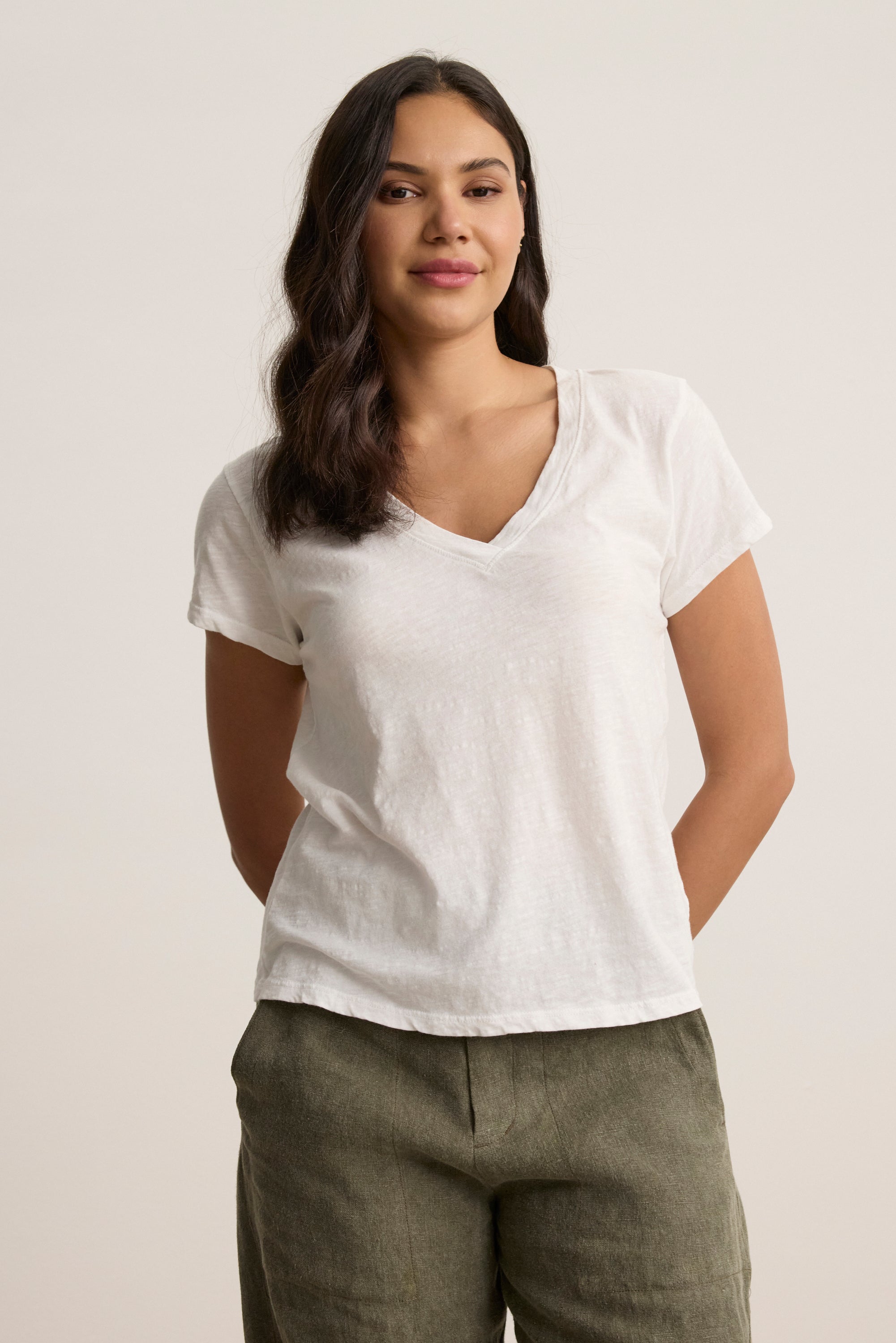ELLIE CITY SLUB V-NECK TEE