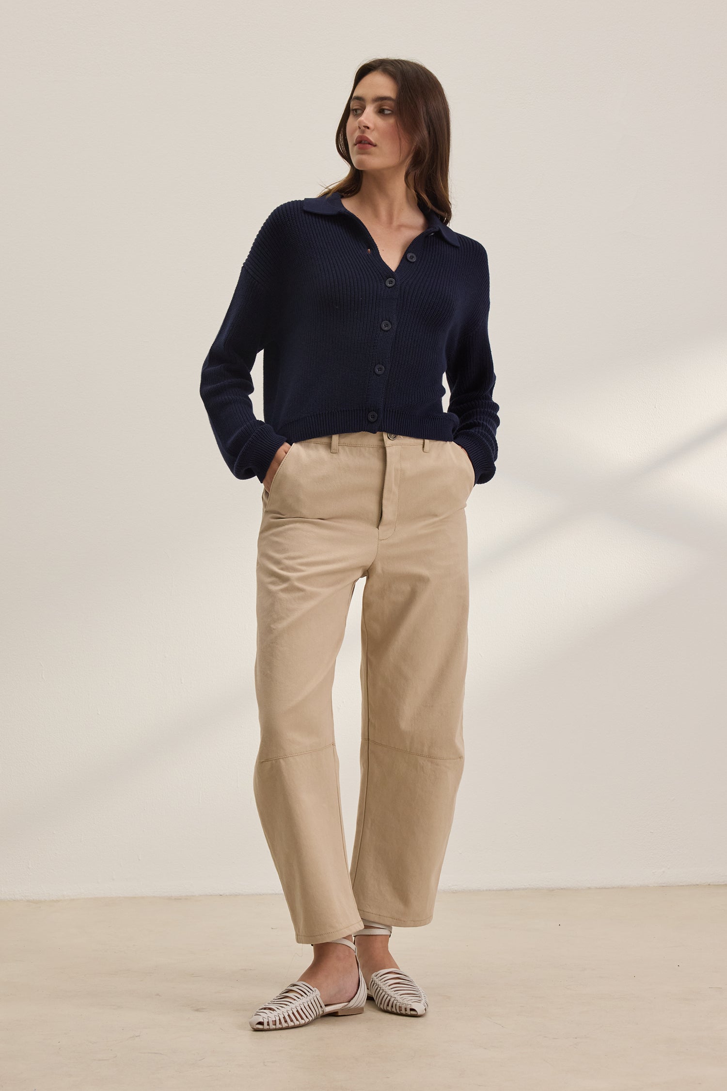 ALEXIS TWILL PANT WITH DARTED KNEE