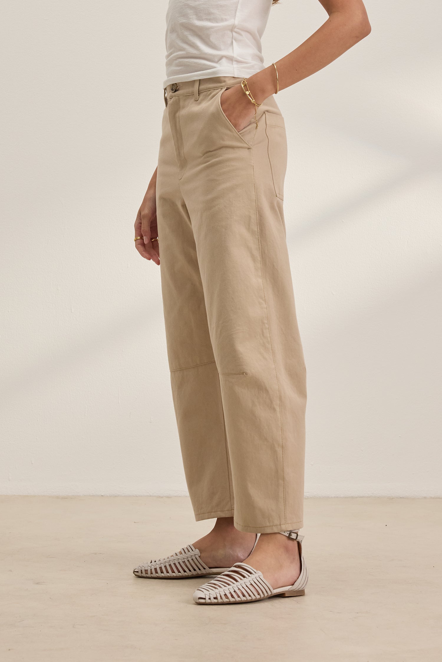 ALEXIS TWILL PANT WITH DARTED KNEE