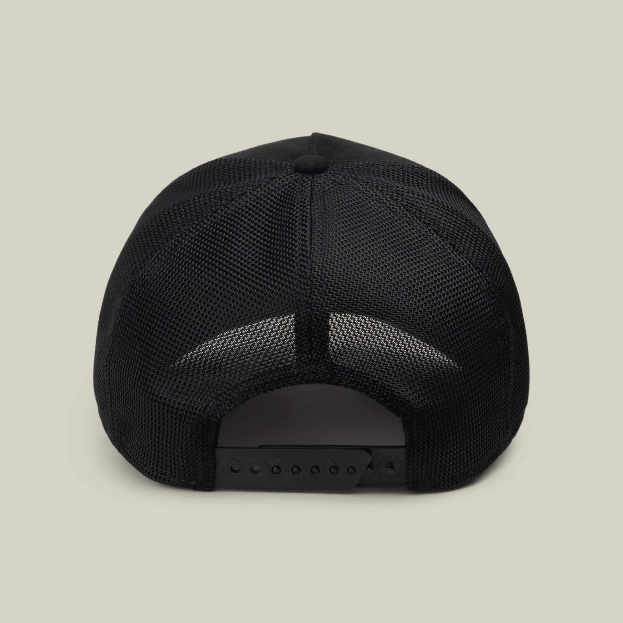 BLACK OUT CHICK BALL CAP