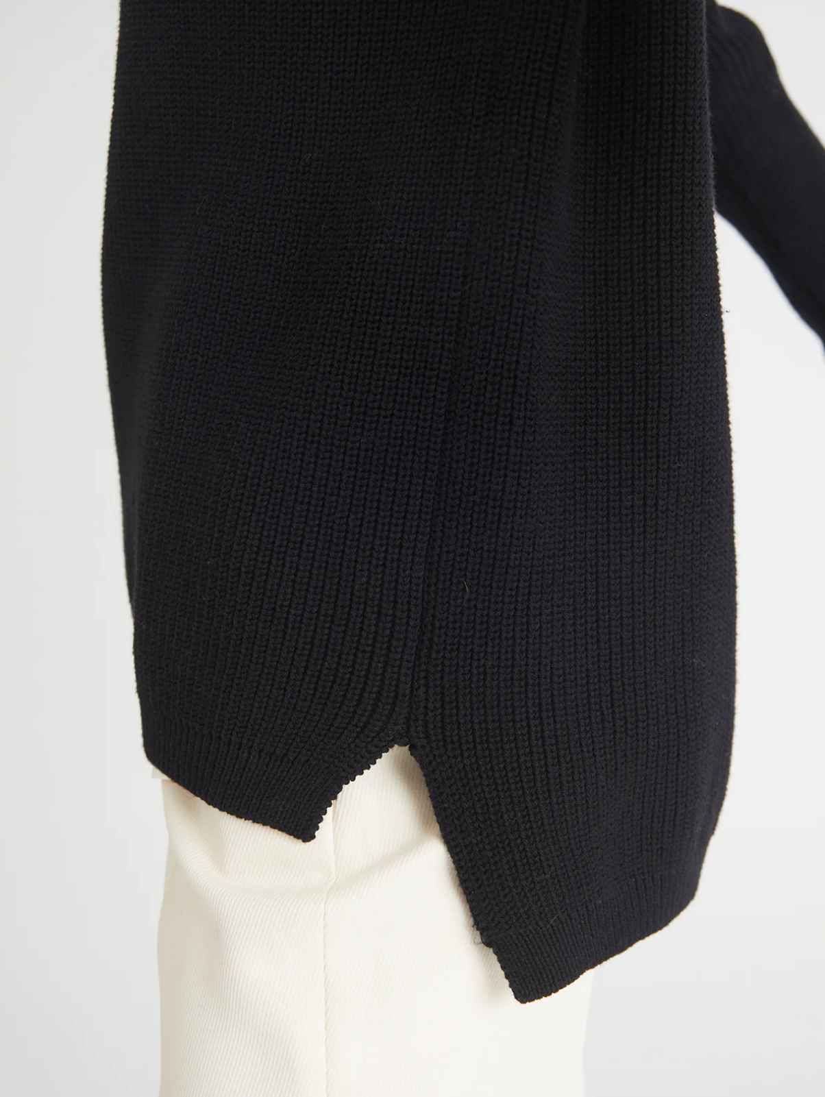 EMMA COTTON CREW NECK SWEATER - Black
