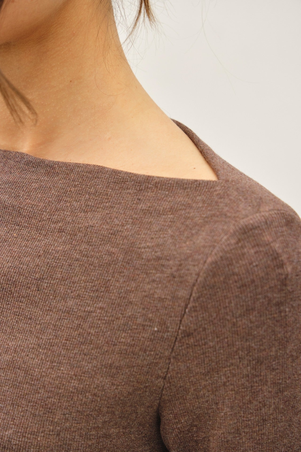 SHIRRED BOATNECK TOP