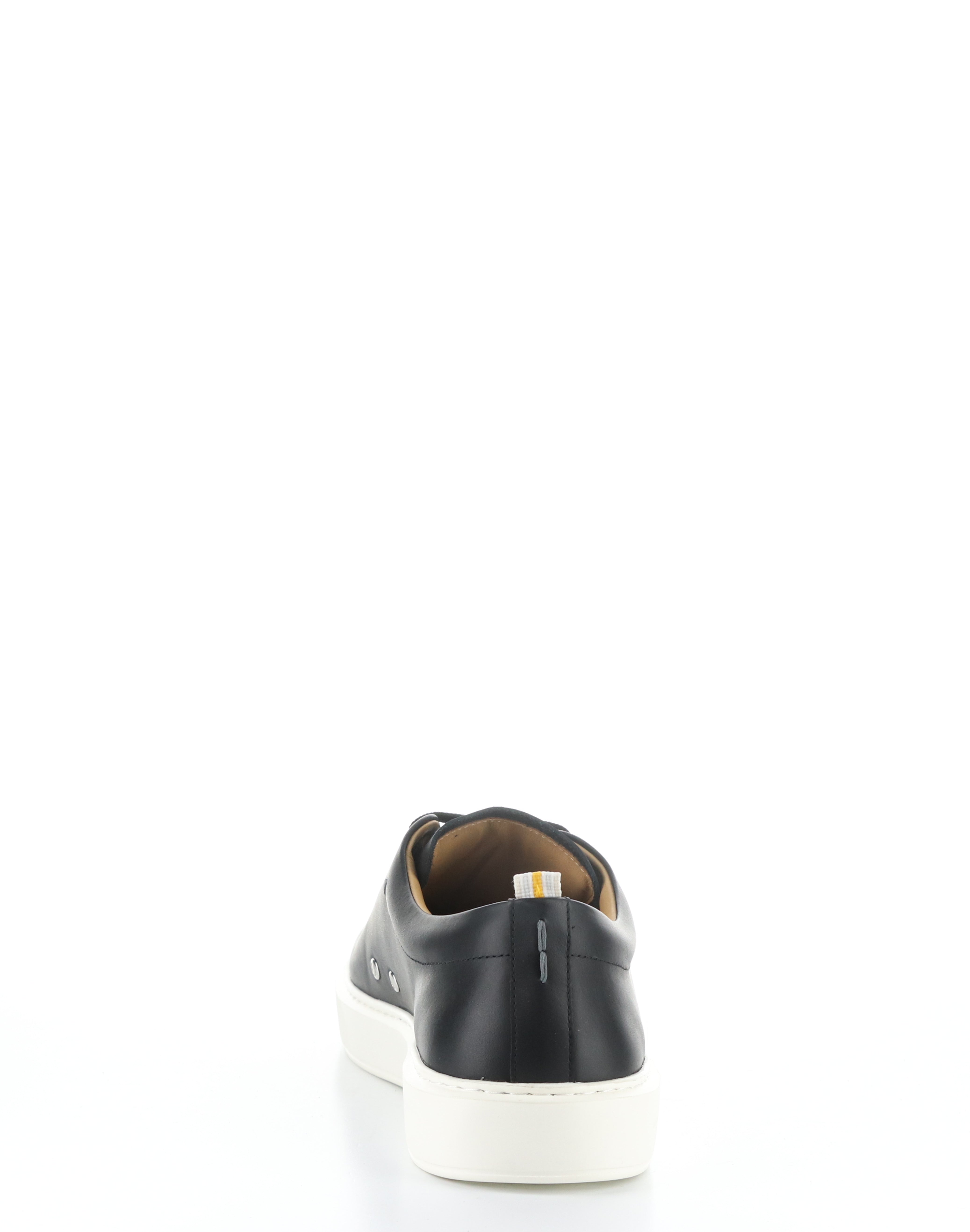 LEWIS MINIMAL LEATHER SNEAKER