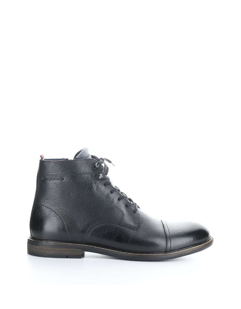 CAP TOE LACE UP BOOT