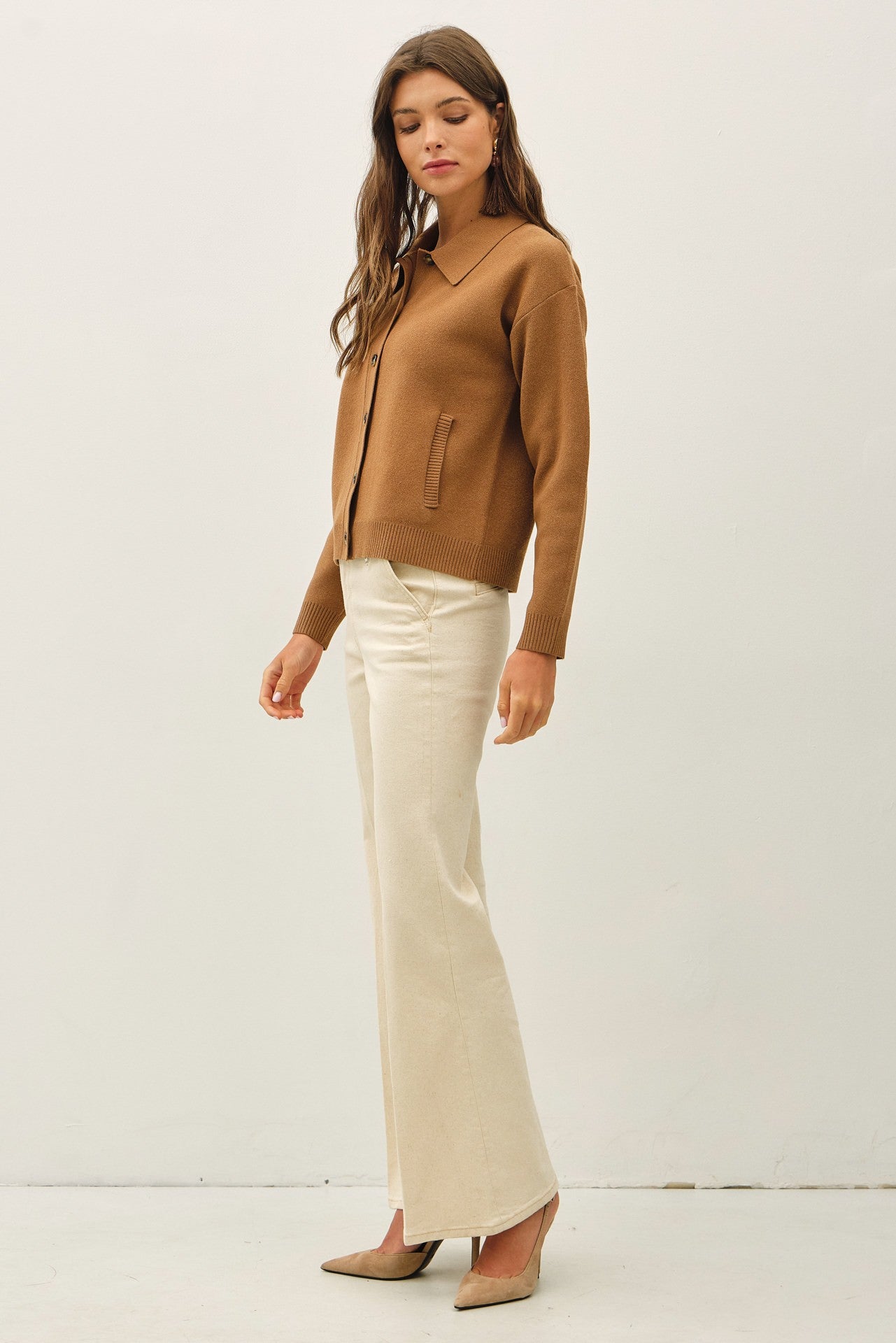 COLLARED CARDIGAN