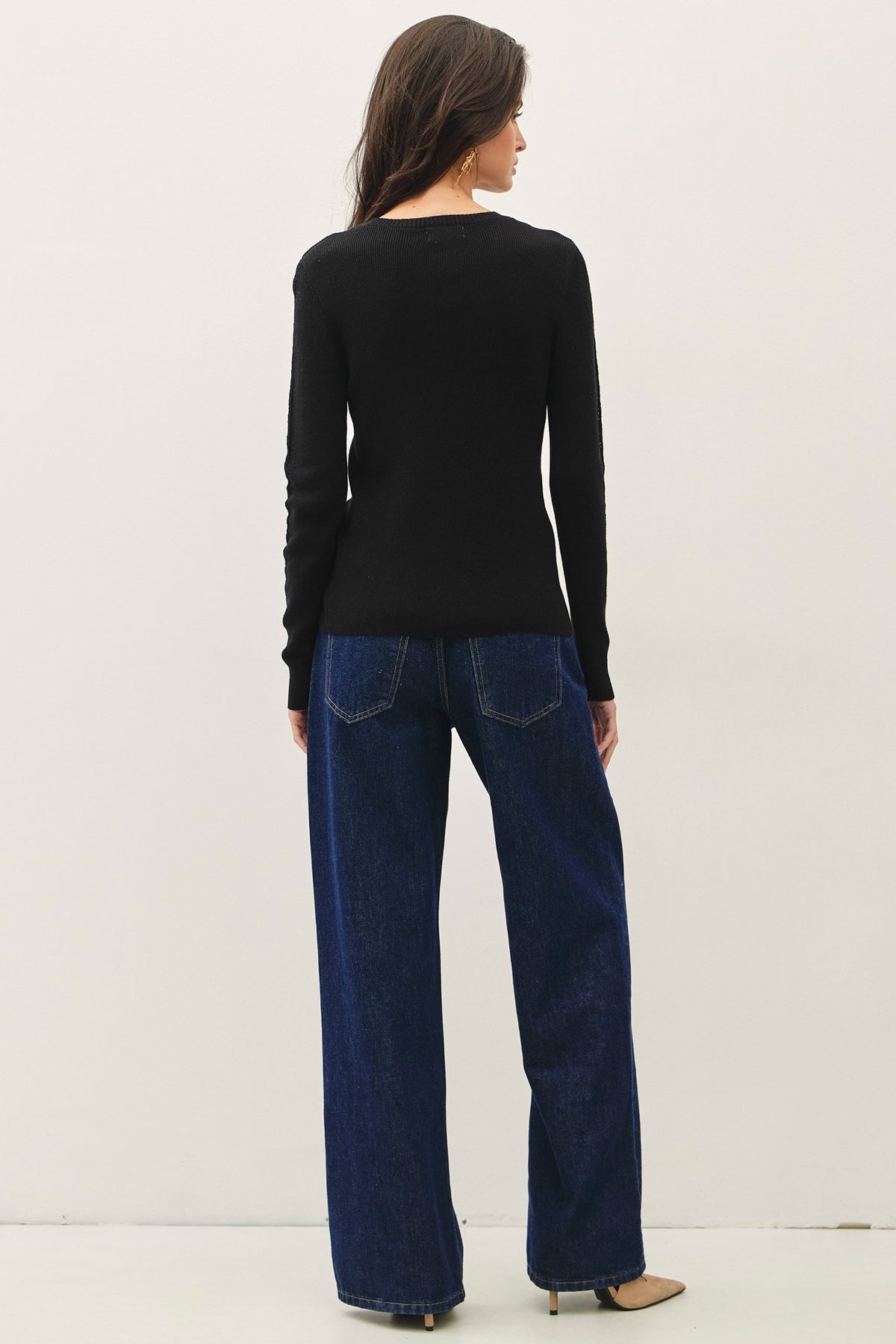 POINTELLE SLEEVE FINE KNIT SWEATER