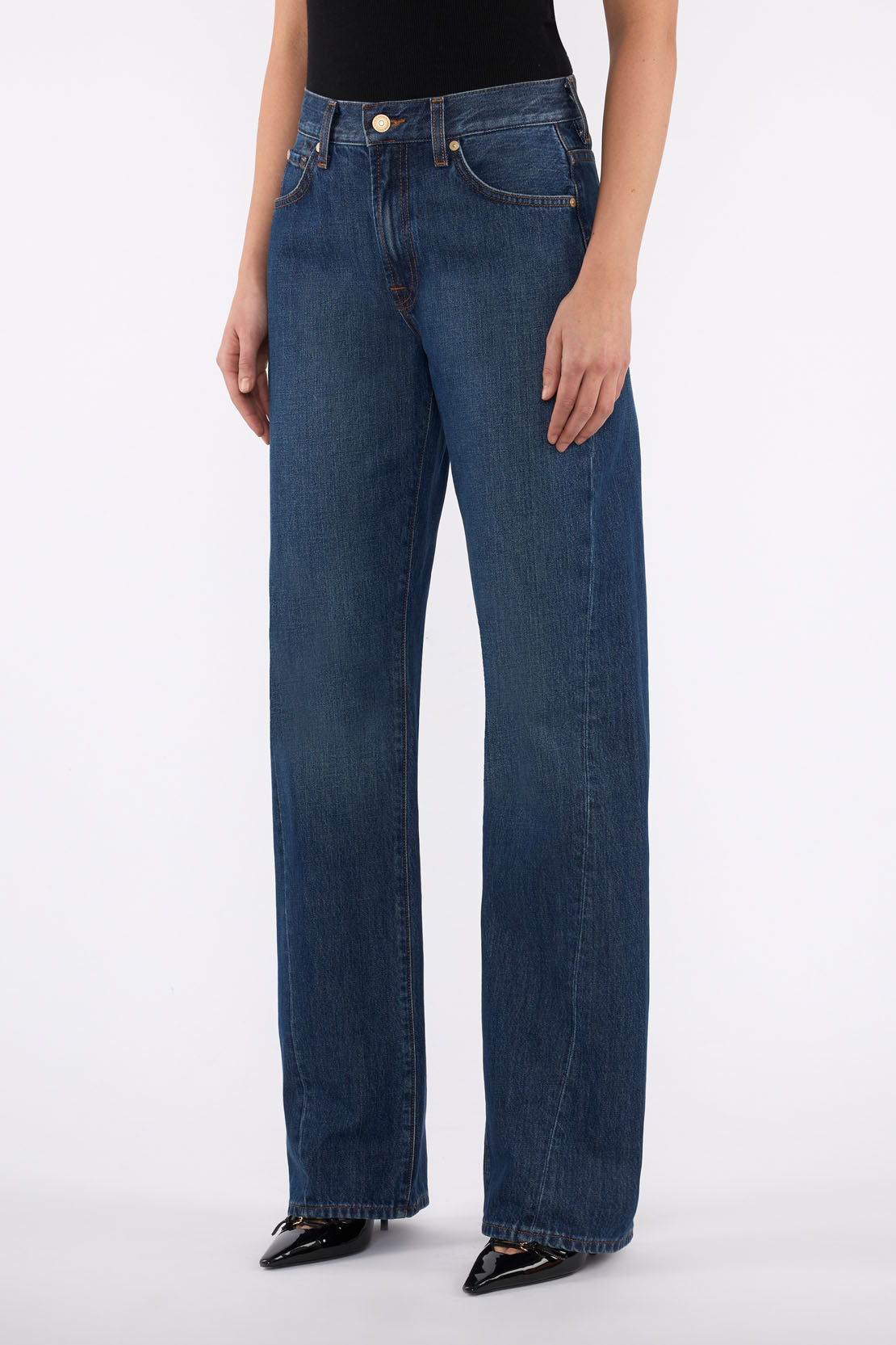 7 For All Mankind | Body Blue | Toronto's #1 Denim Store