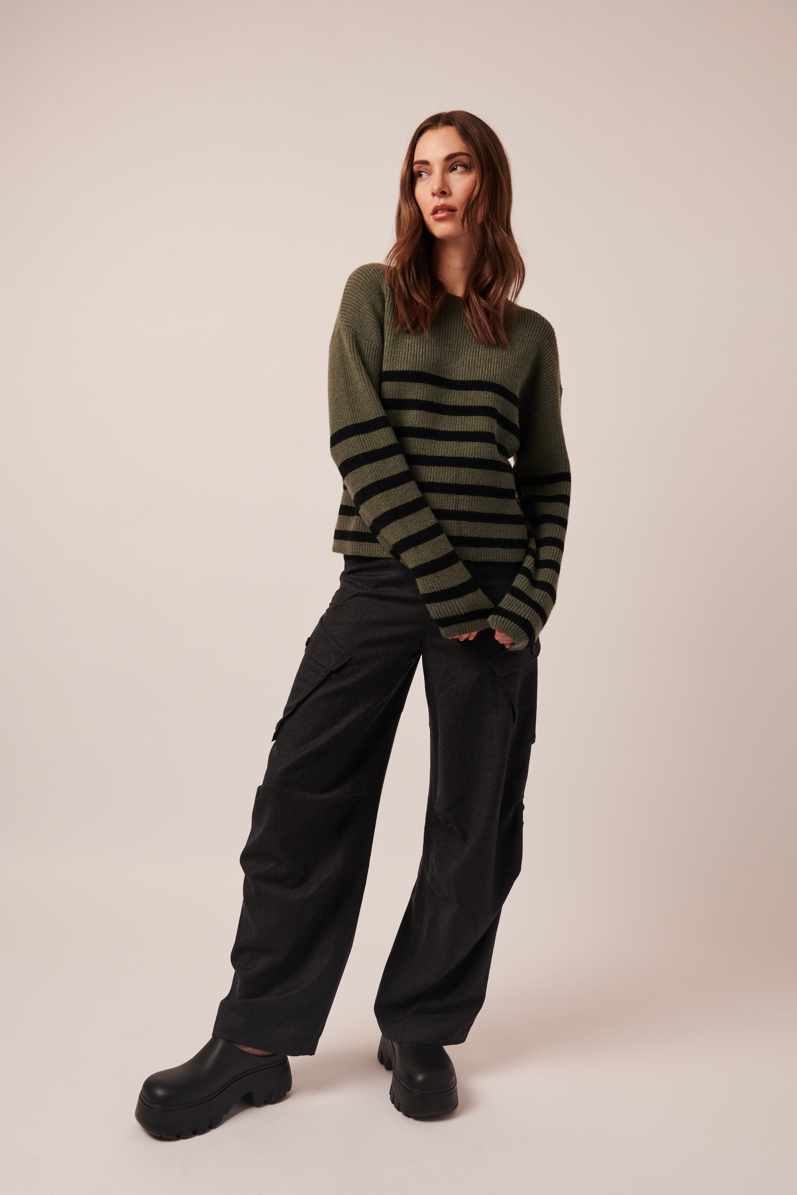 FLORALIE STRIPED CREW NECK SWEATER