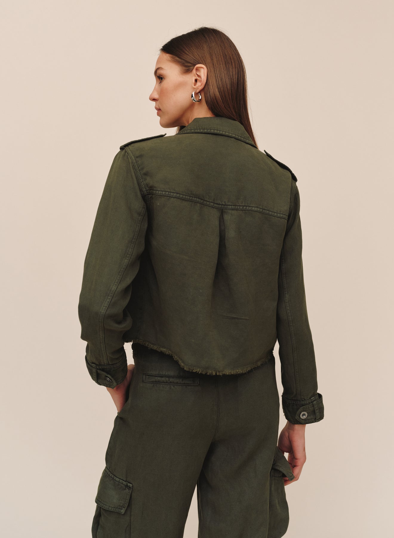 *COMING SOON* CROPPED UTILITY JACKET WITH FRAY HEM