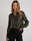 PLAID SLOUCHY POCKET BUTTON DOWN SHIRT