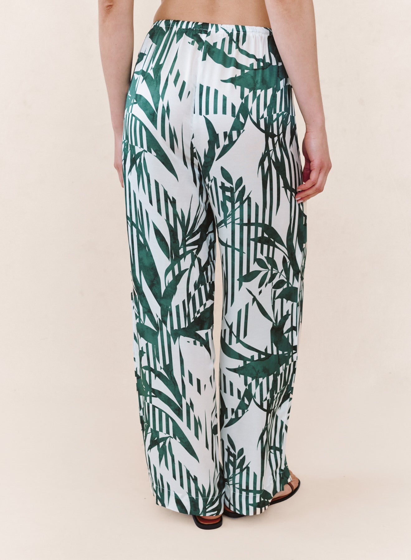 PALM PARADISE WIDE LEG PANT WITH WIDE HEM